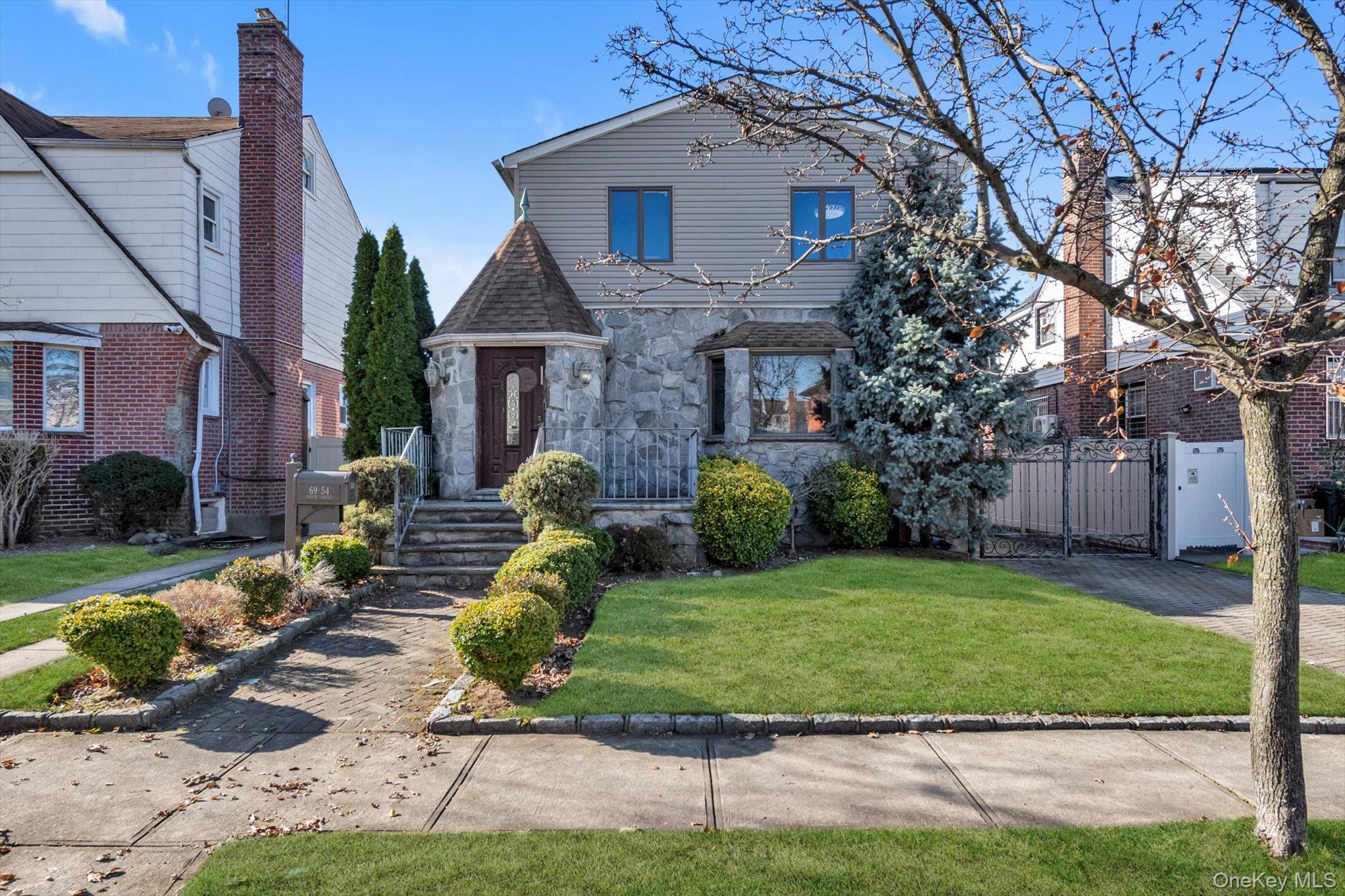 #1 photo, 6954 180th Street, Куинс ‖ Fresh Meadows , NY 11365