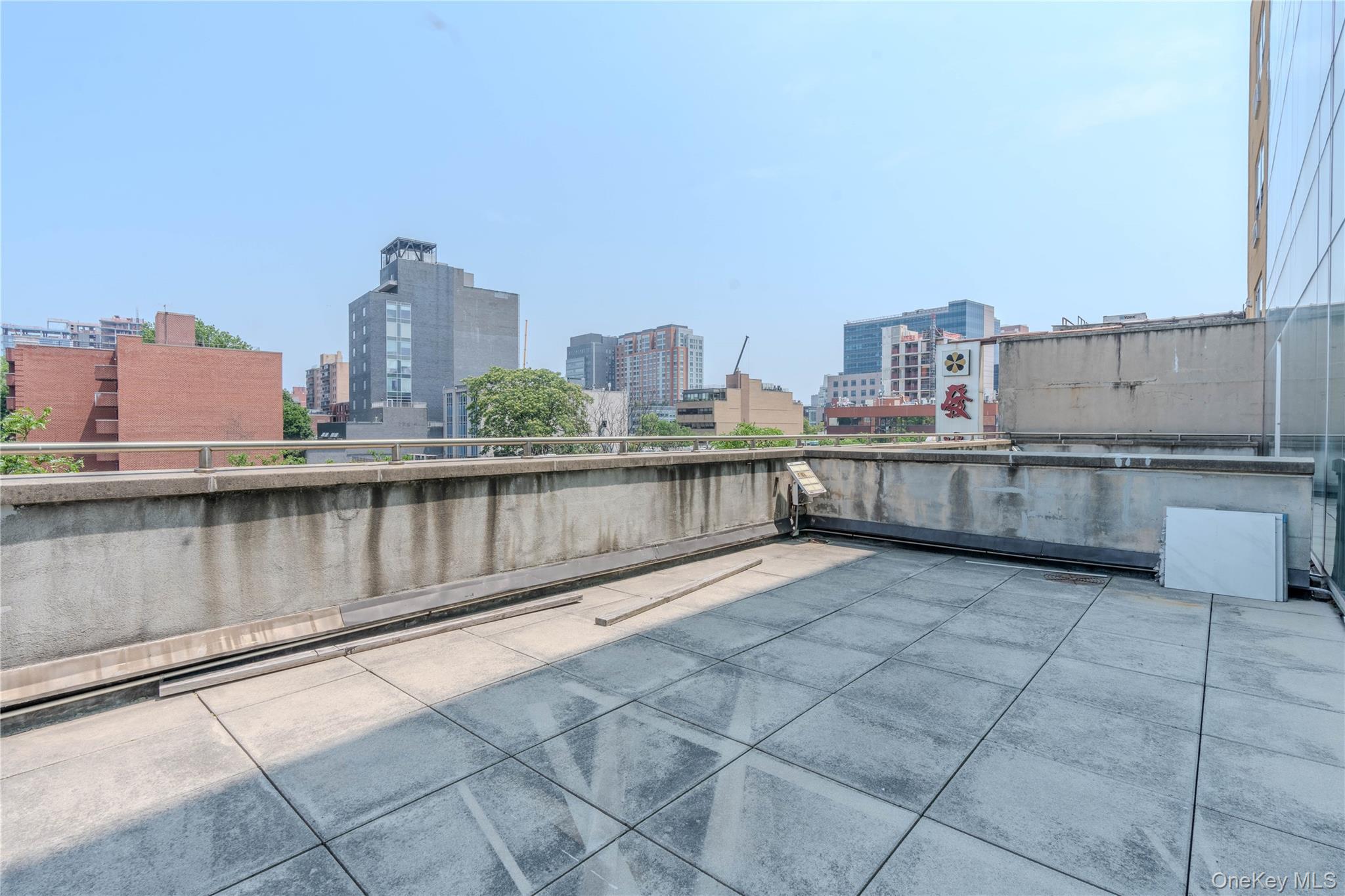 #4 photo, 36-36 Main Street, Flushing , NY 11354