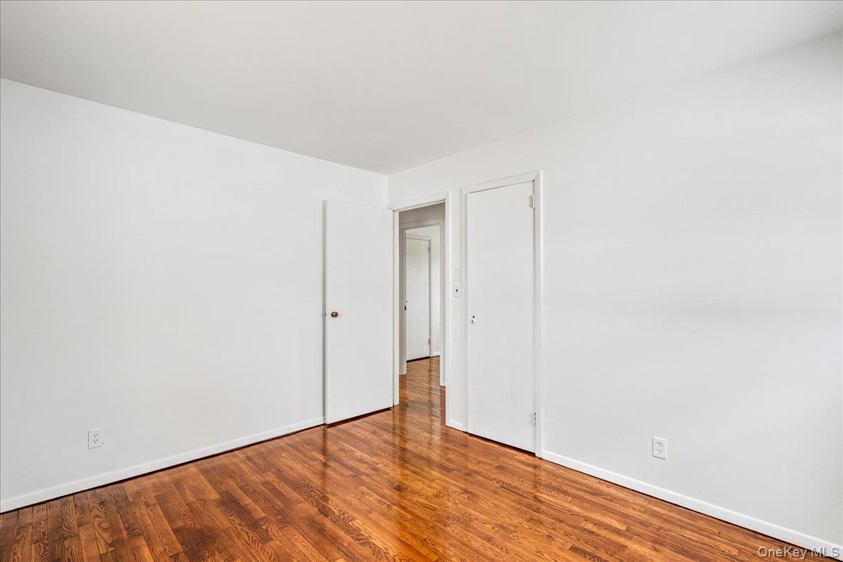 #14 photo, 19 Dakota Street, 长岛 Hicksville , NY 11801