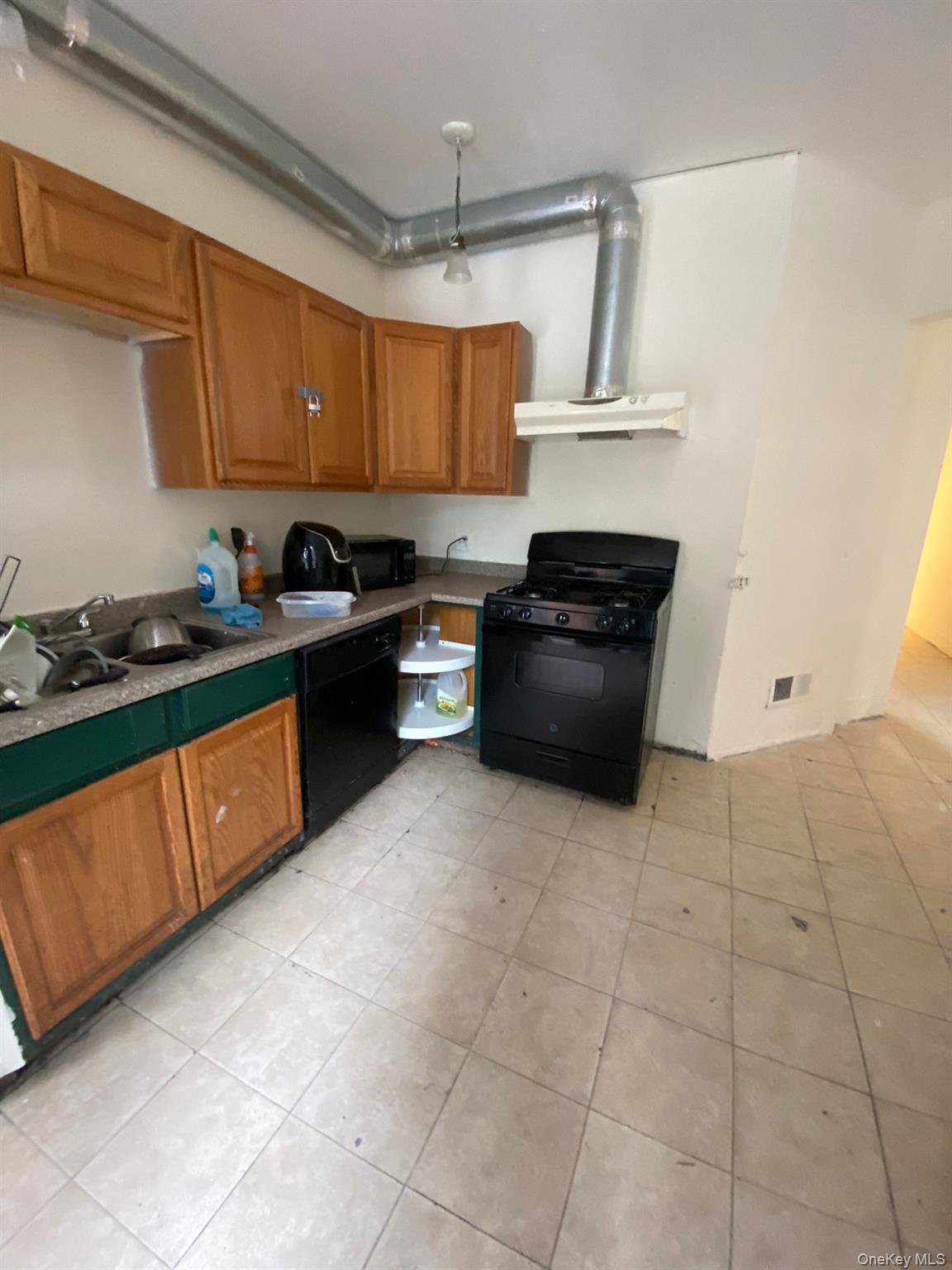 #2 photo, 211 main Street, Oneonta , NY 13820