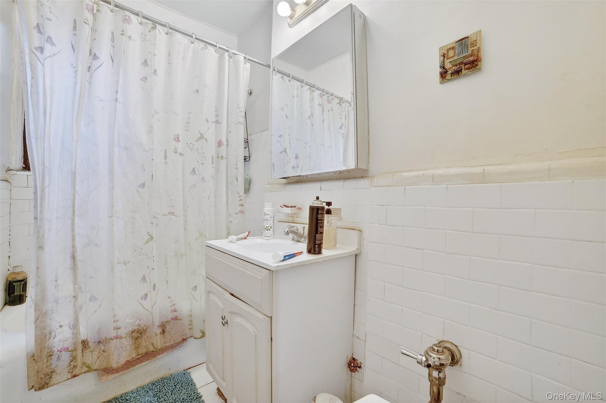 #10 photo, 673 Locust Street, Mount Vernon , NY 10552