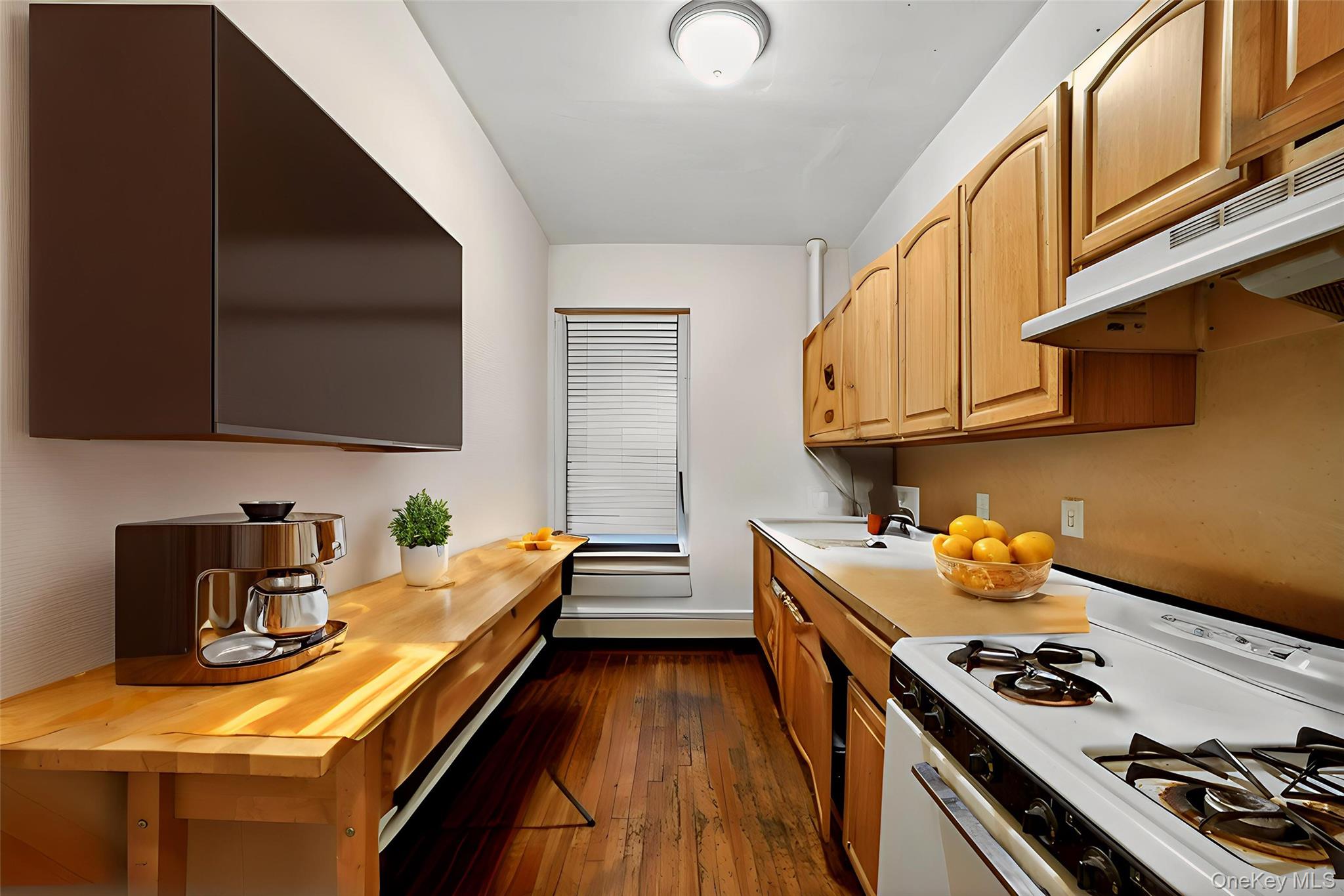 #6 photo, 673 Locust Street, Mount Vernon , NY 10552