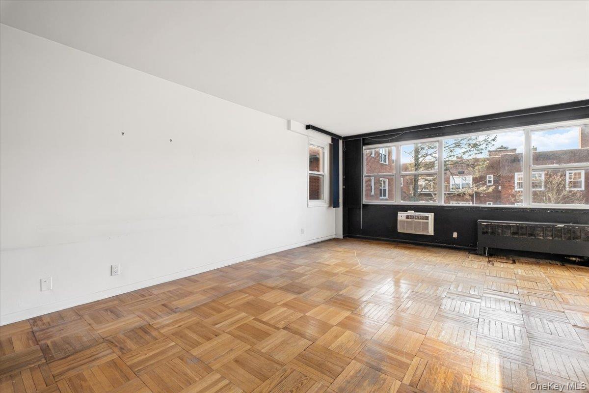 #11 photo, 1299 Palmer Avenue, Larchmont , NY 10538