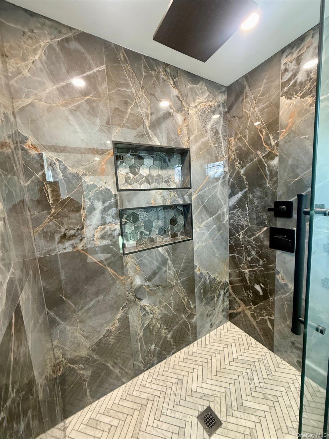 #17 photo, 38 Mayer Drive, Lloyd , NY 12528