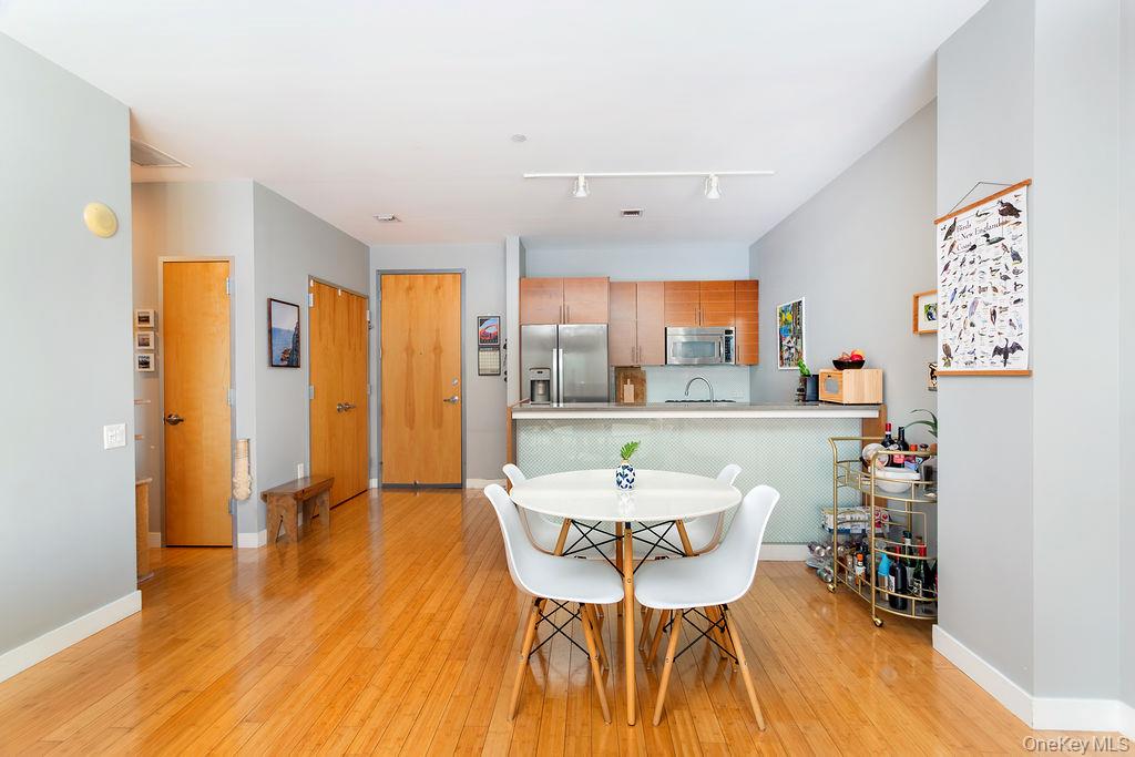 #10 photo, 33 N Water Street, Call Listing Agent , CT 06854