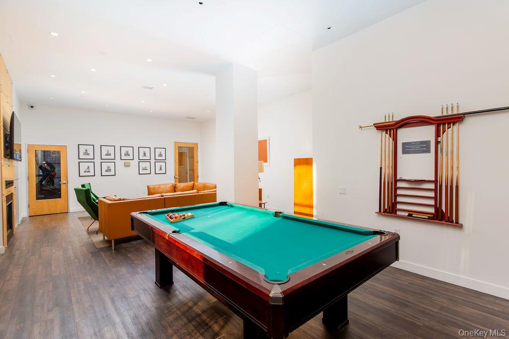 #16 photo, 33 N Water Street, Call Listing Agent , CT 06854