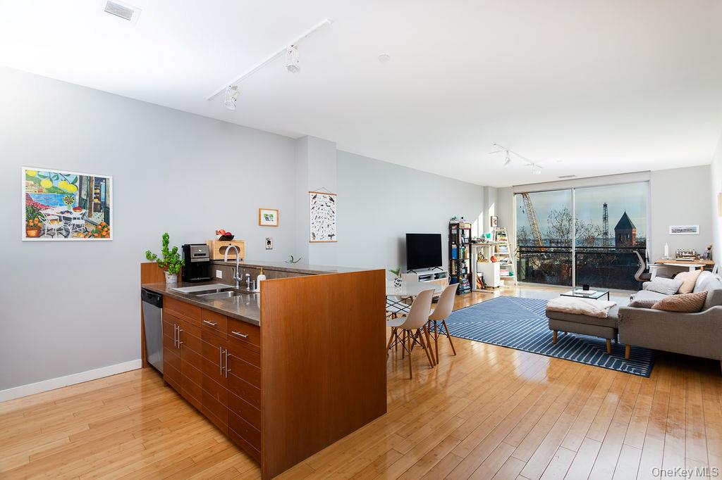 #4 photo, 33 N Water Street, Call Listing Agent , CT 06854