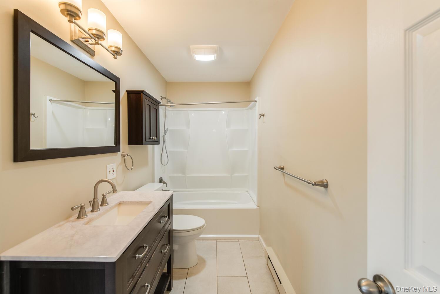 #12 photo, 908 Chelsea Cove, Hopewell Junction , NY 12533