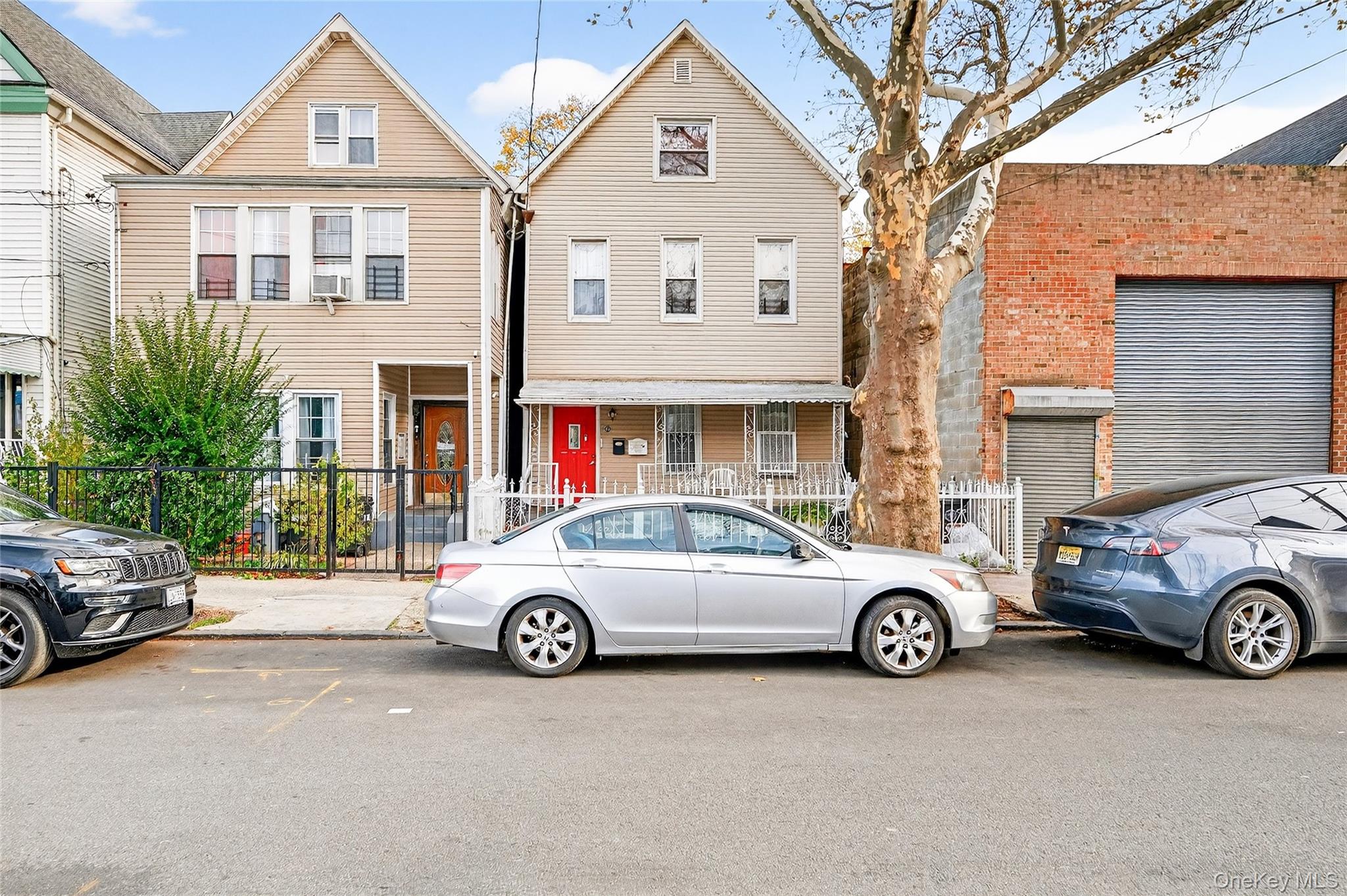 #1 photo, 372 Bronx Park Avenue, ব্রঙ্কস Bronx , NY 10460