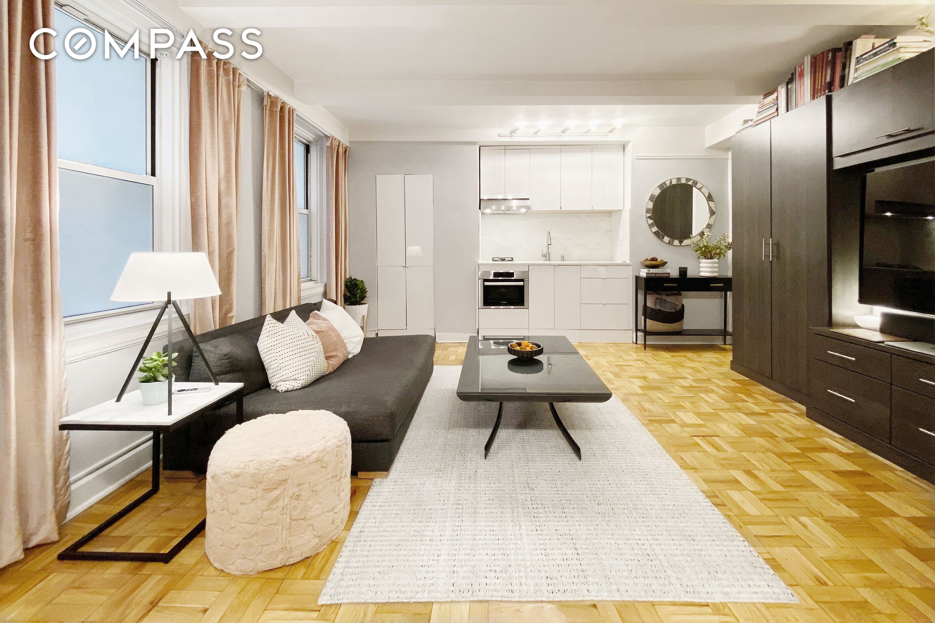 #1 photo, 155 E 49th Street, Midtown East , NY 10017