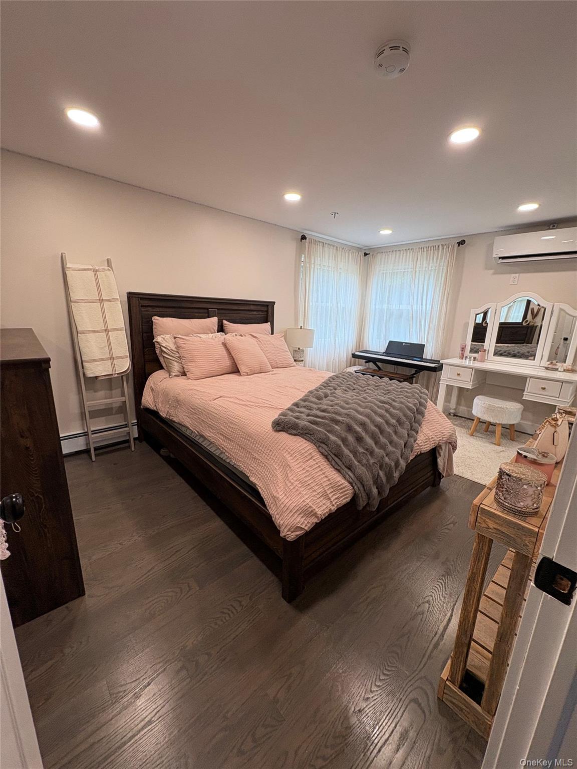 #11 photo, 9 Sugarbush Lane, Coram , NY 11727