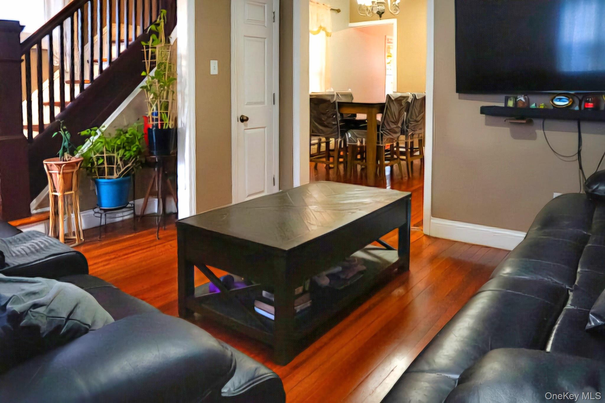 #4 photo, 38 Lehrer Avenue, Elmont , NY 11003