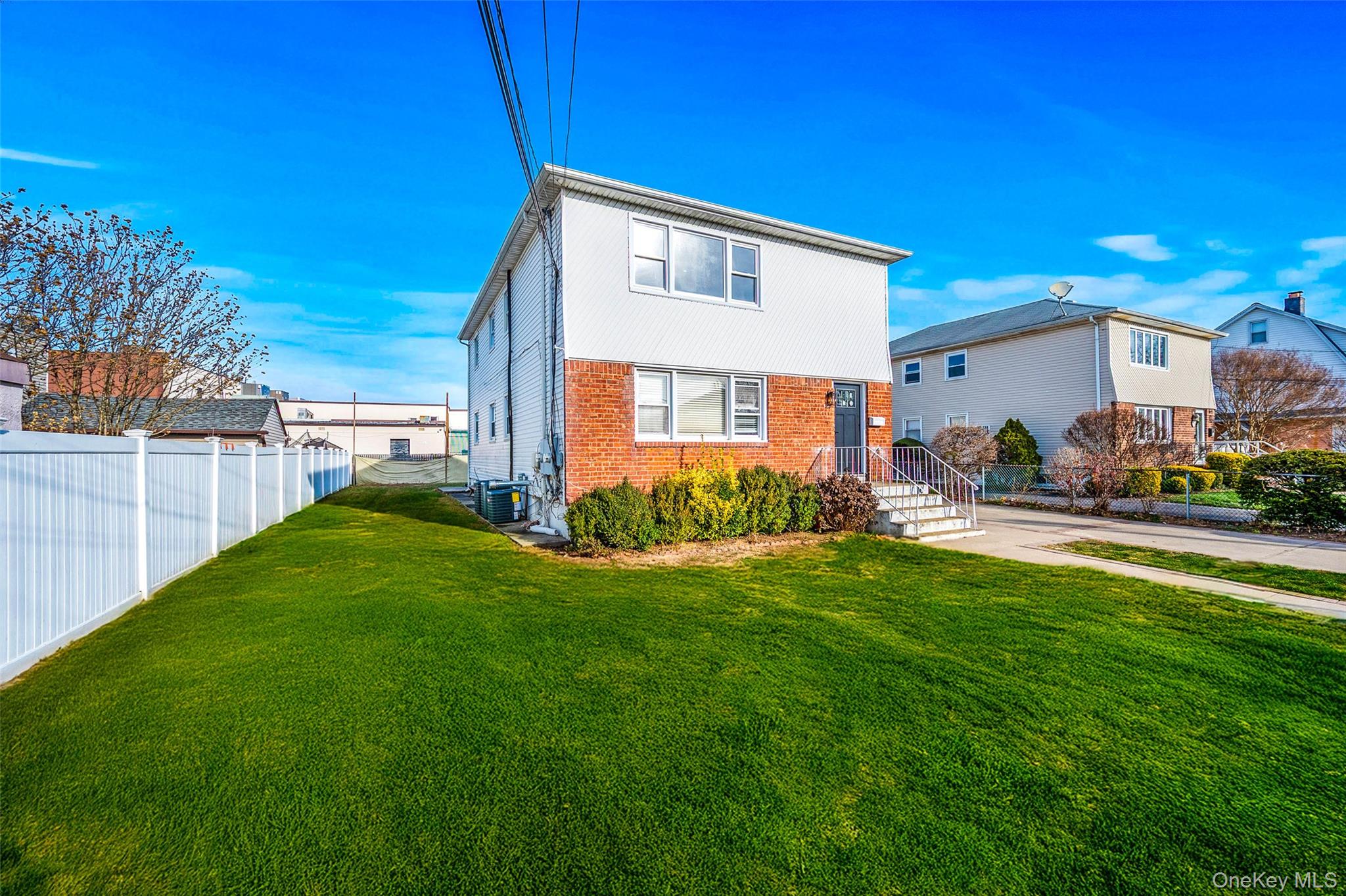 #14 photo, 50 Mahland Place, Oceanside , NY 11572