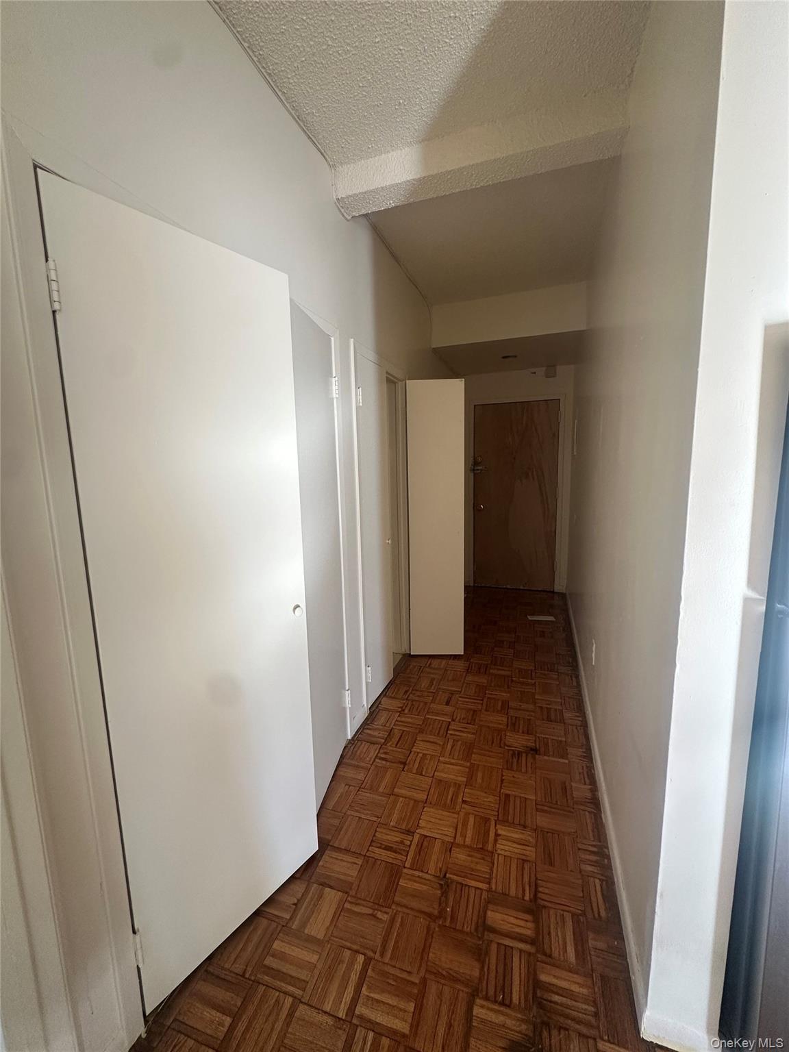 #8 photo, 27 Ludlow Street, Yonkers , NY 10705