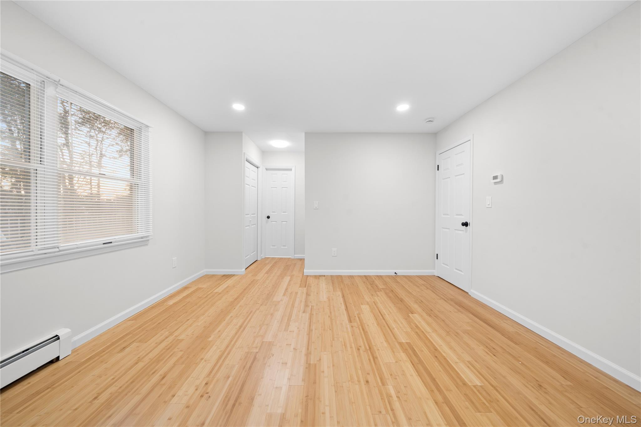 #18 photo, 4 Julie Lane, সাফোক কাউন্টি Selden , NY 11784