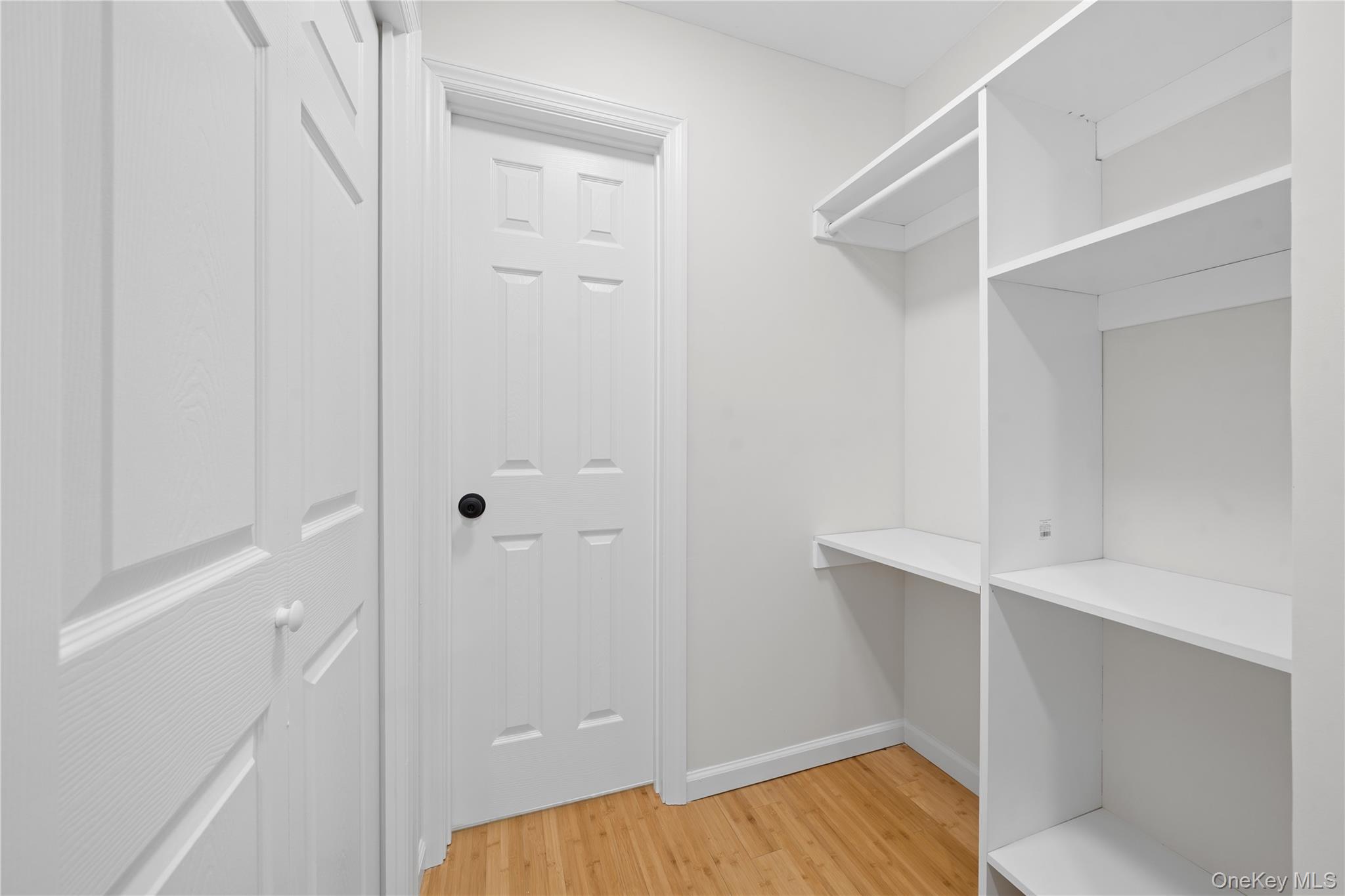 #20 photo, 4 Julie Lane, সাফোক কাউন্টি Selden , NY 11784