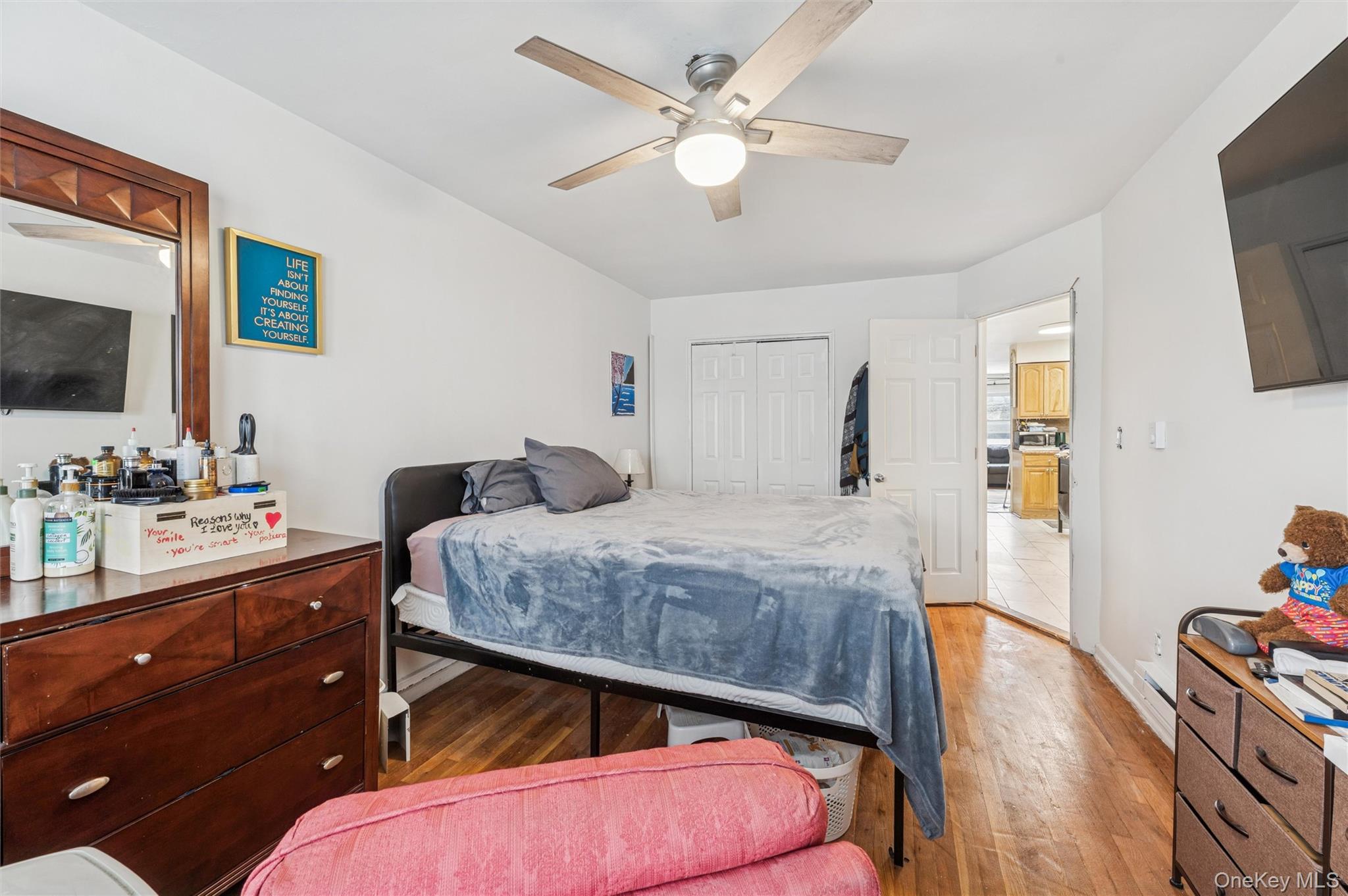 #15 photo, 945 E 228th Street, ব্রঙ্কস Bronx , NY 10466