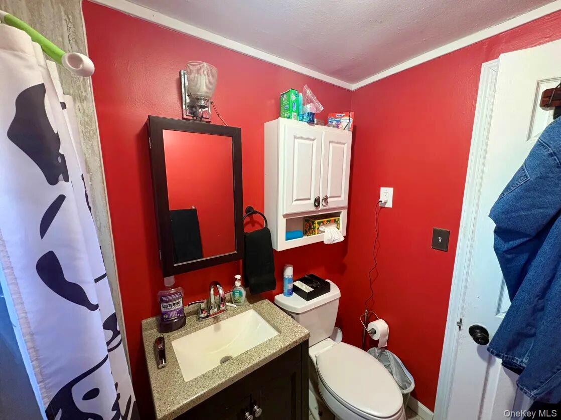 #10 photo, 11 Tell Avenue, Deer Park , NY 11729