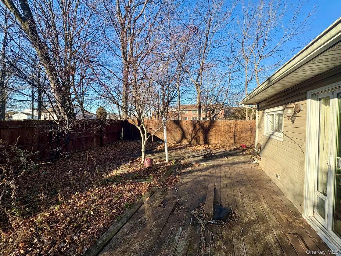 #13 photo, 11 Tell Avenue, Deer Park , NY 11729