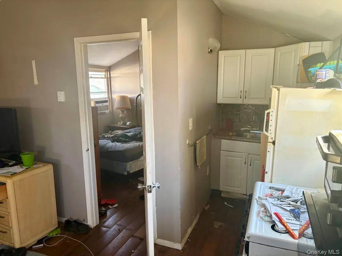 #15 photo, 11 Tell Avenue, Deer Park , NY 11729