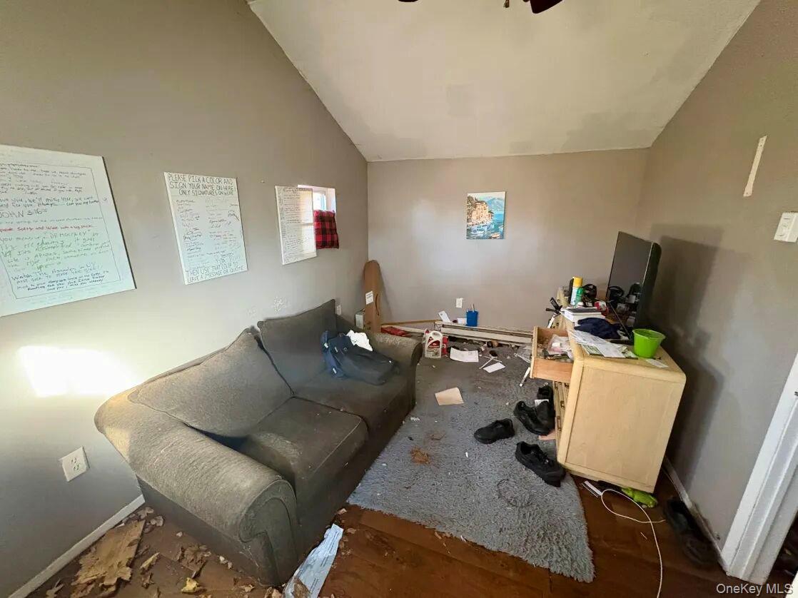 #16 photo, 11 Tell Avenue, Deer Park , NY 11729