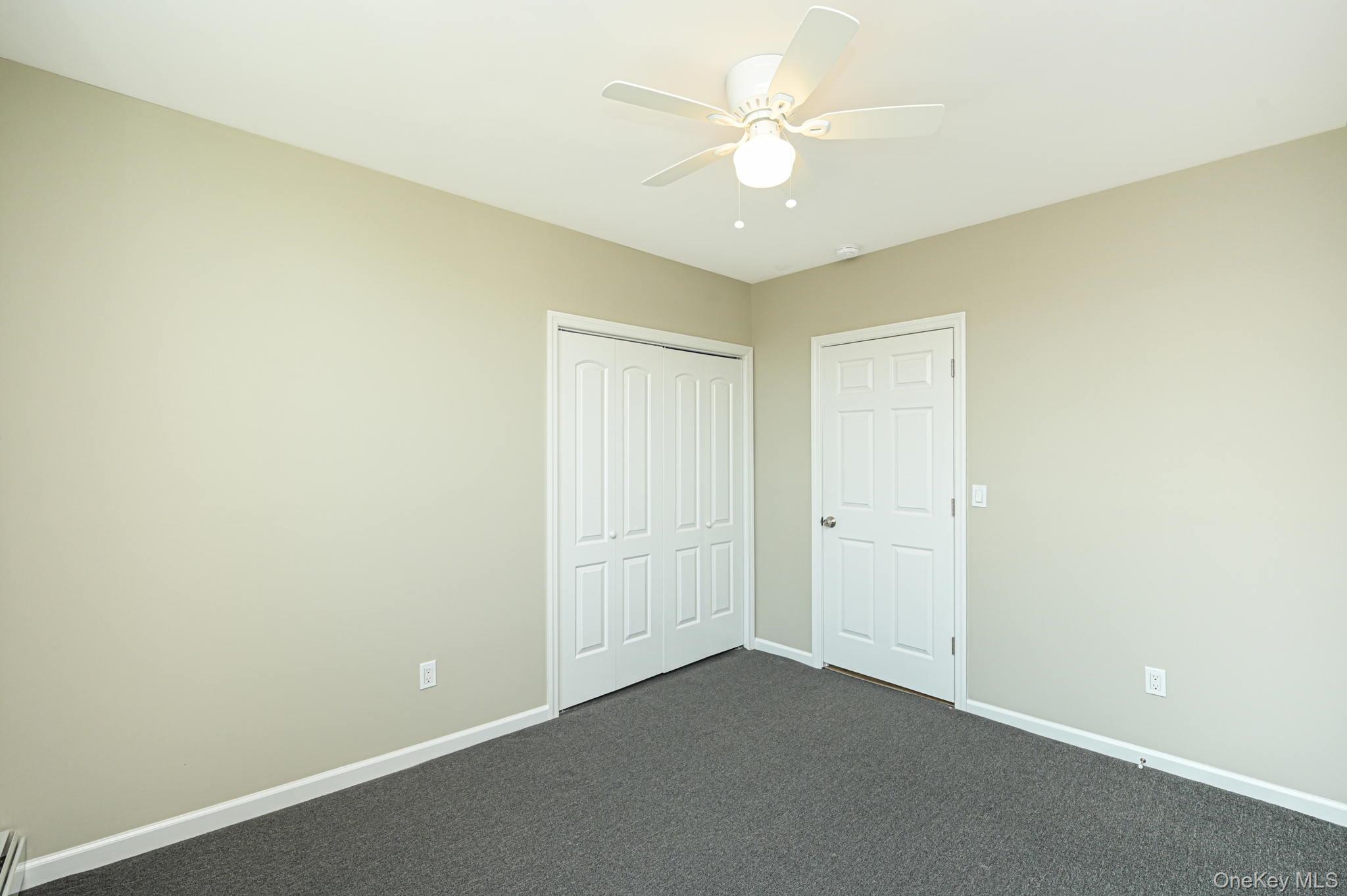 #9 photo, 463-465 Main St, Islip , NY 11751