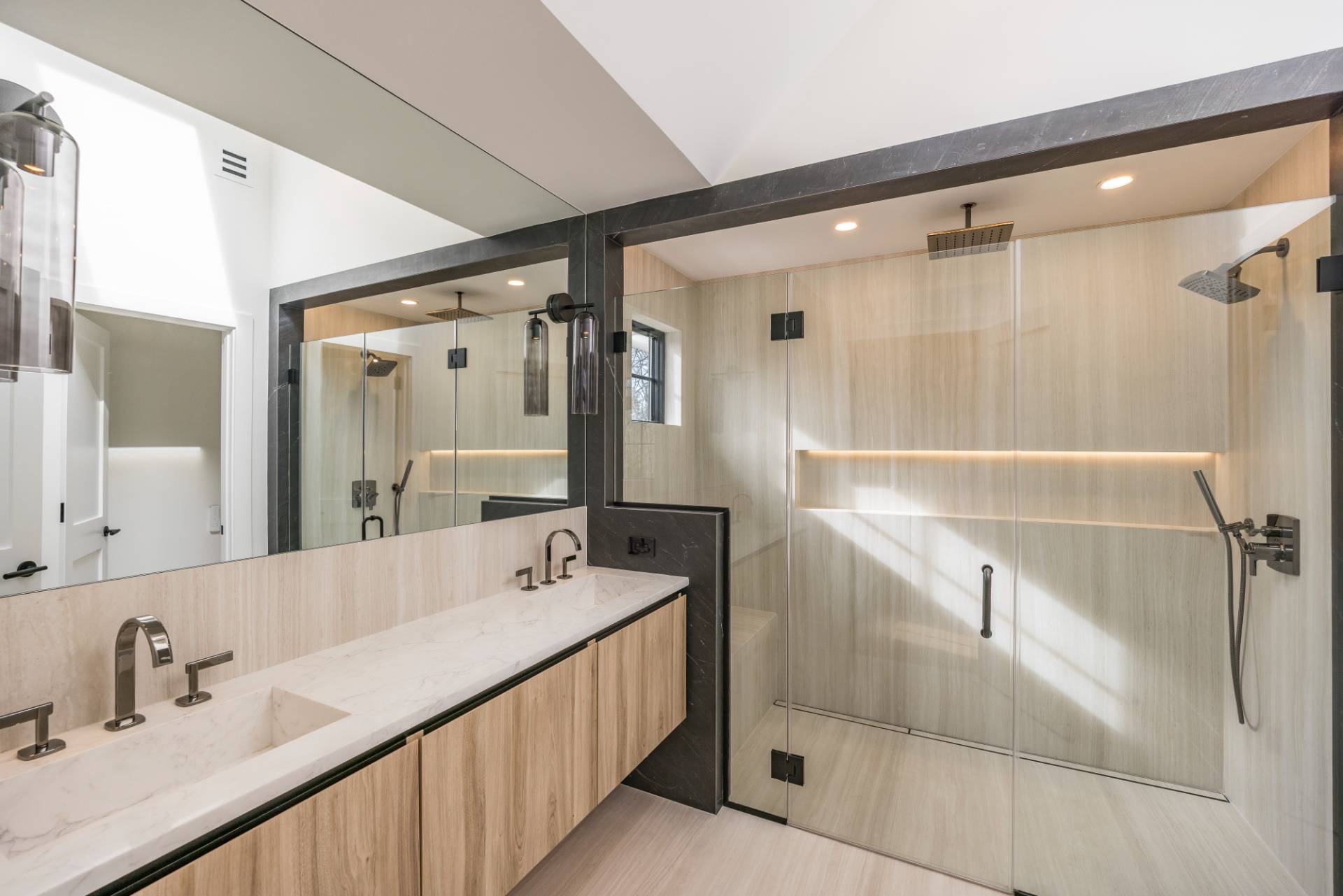 #20 photo, 512 Edge of Woods, সাফোক কাউন্টি Water Mill , NY 11976