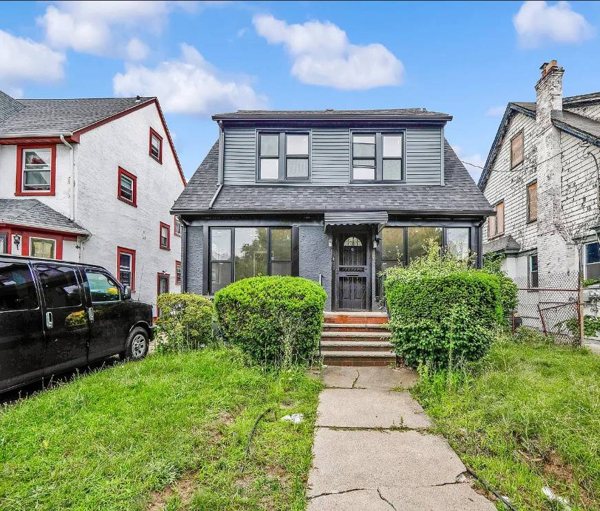 #1 photo, 194-09 111, Saint Albans , NY 11412