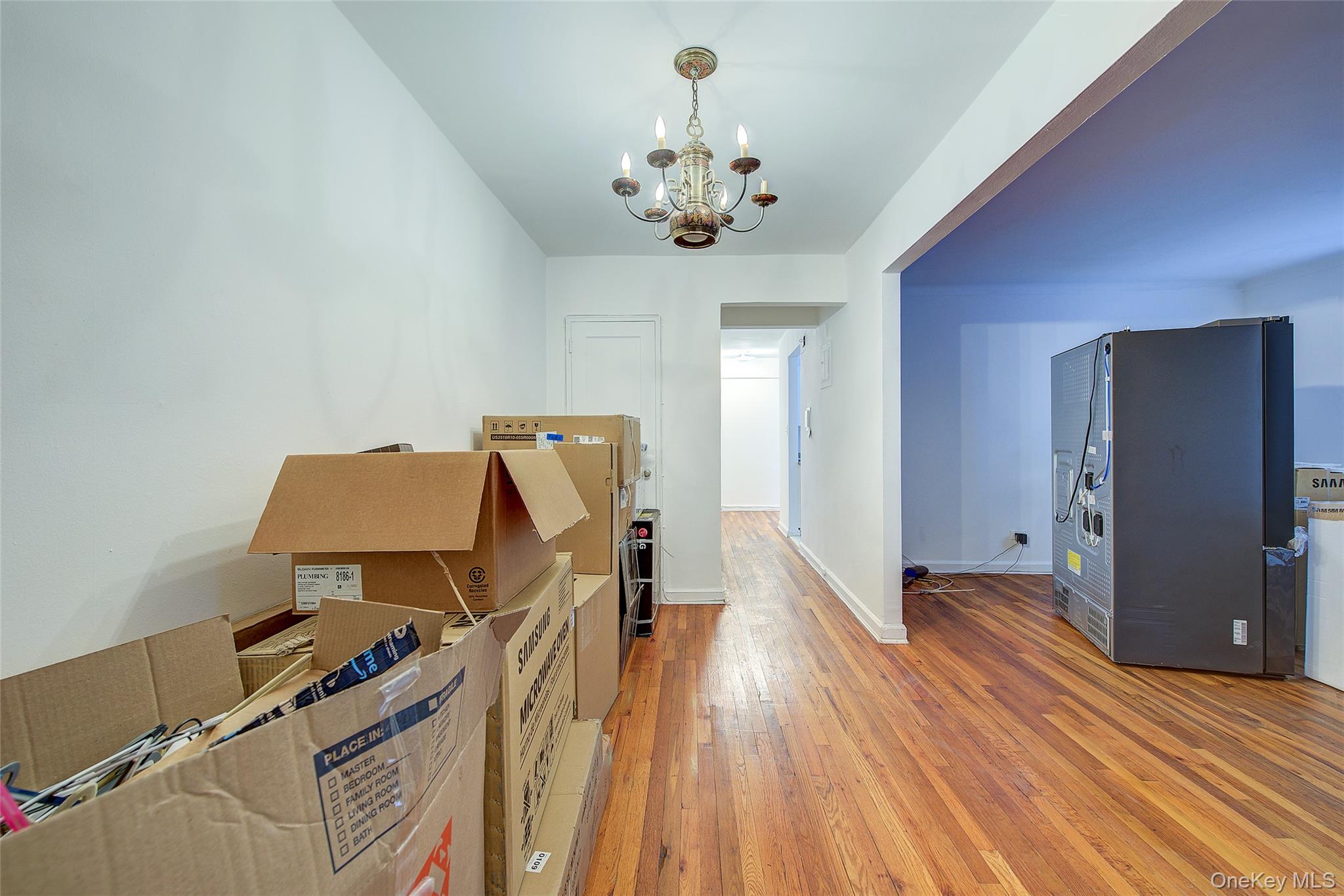 #5 photo, 67-12 Yellowstone Boulevard, Forest Hills , NY 11375