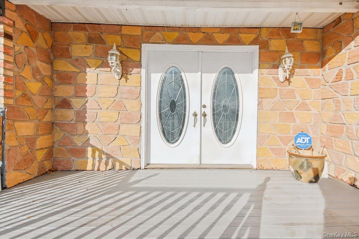 #4 photo, 23 Peach Terrace, Newburgh , NY 12550