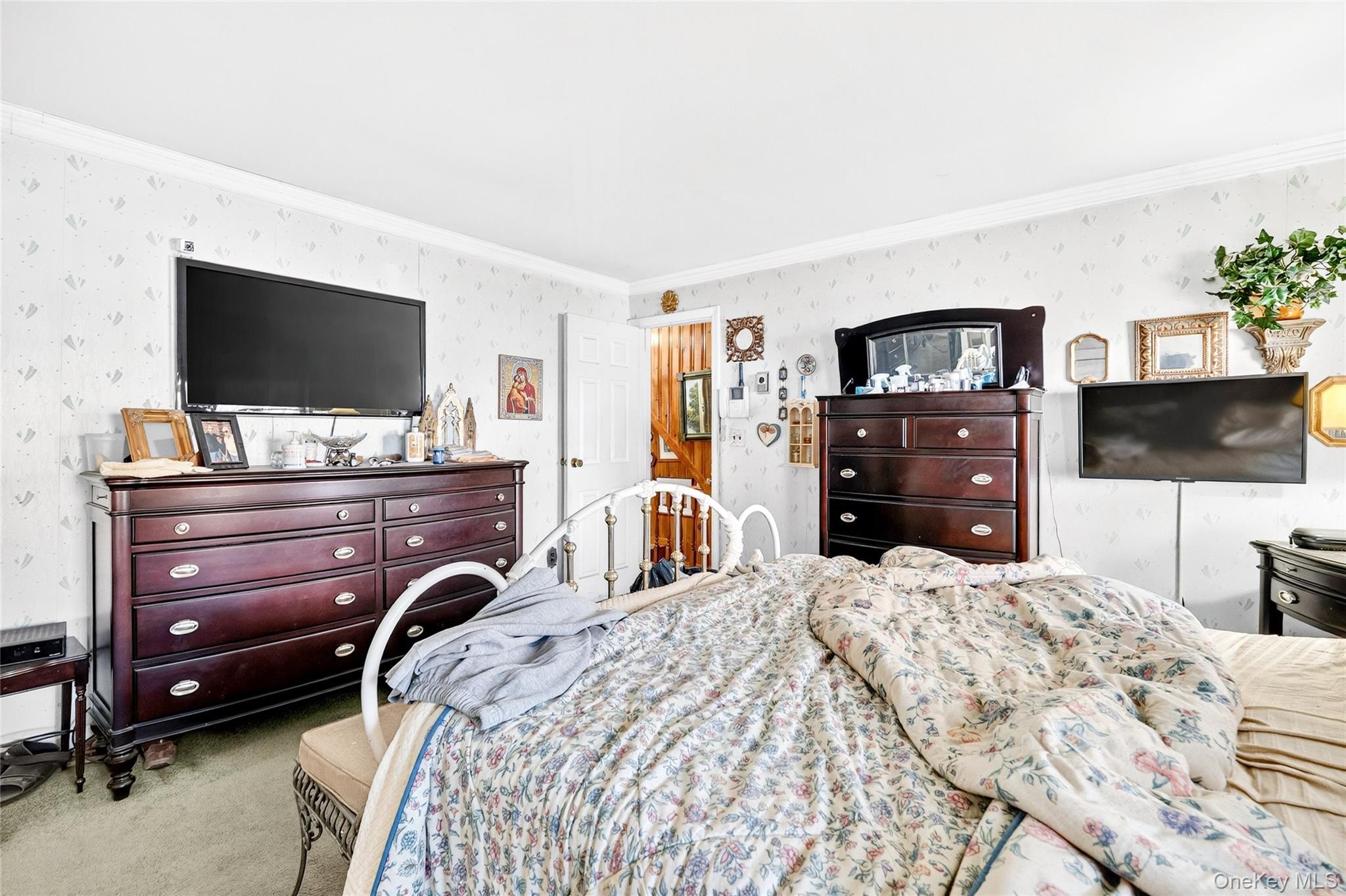 #19 photo, 376 Bronx Park Avenue, Bronx , NY 10460