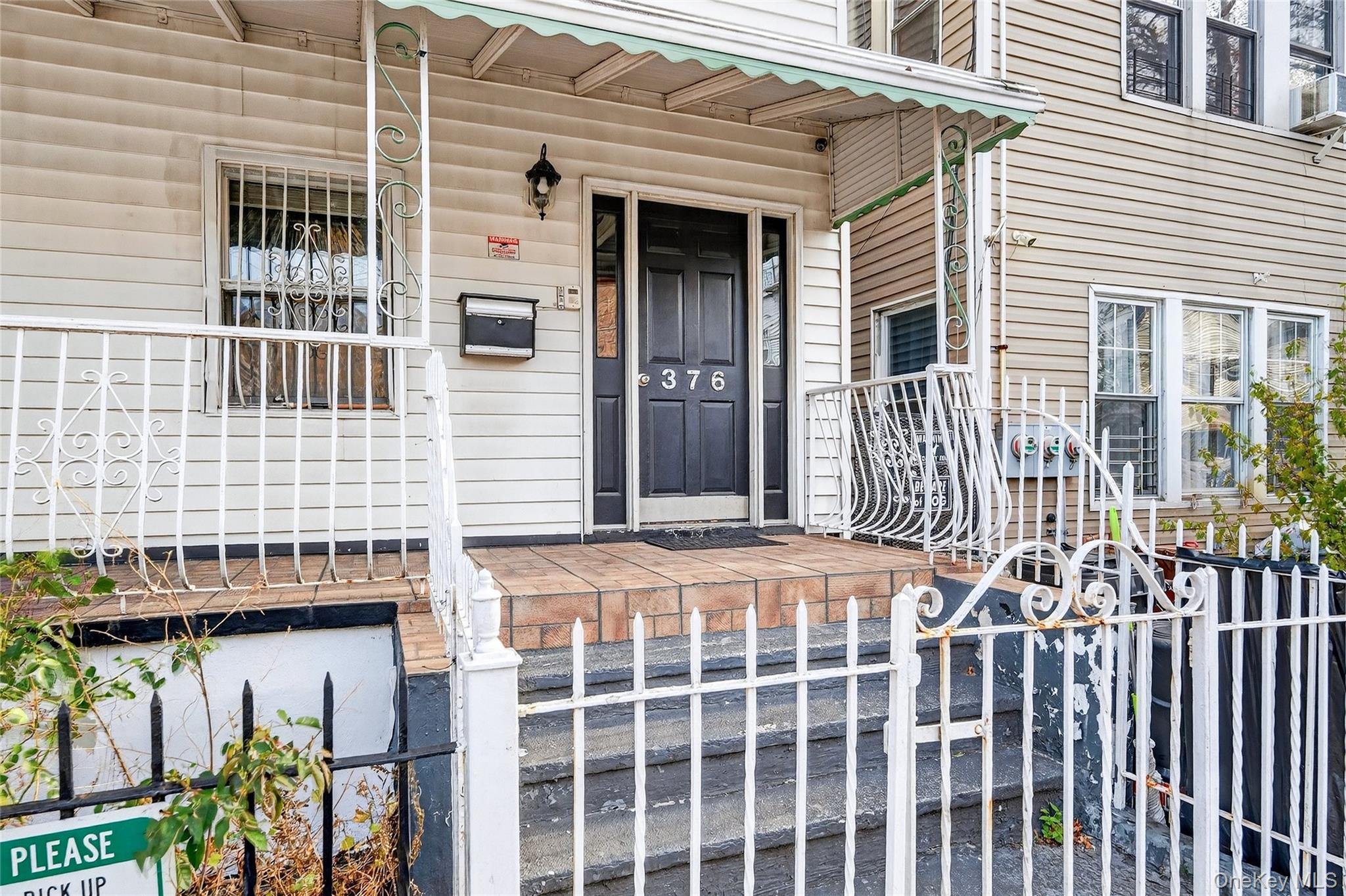 #3 photo, 376 Bronx Park Avenue, Bronx , NY 10460