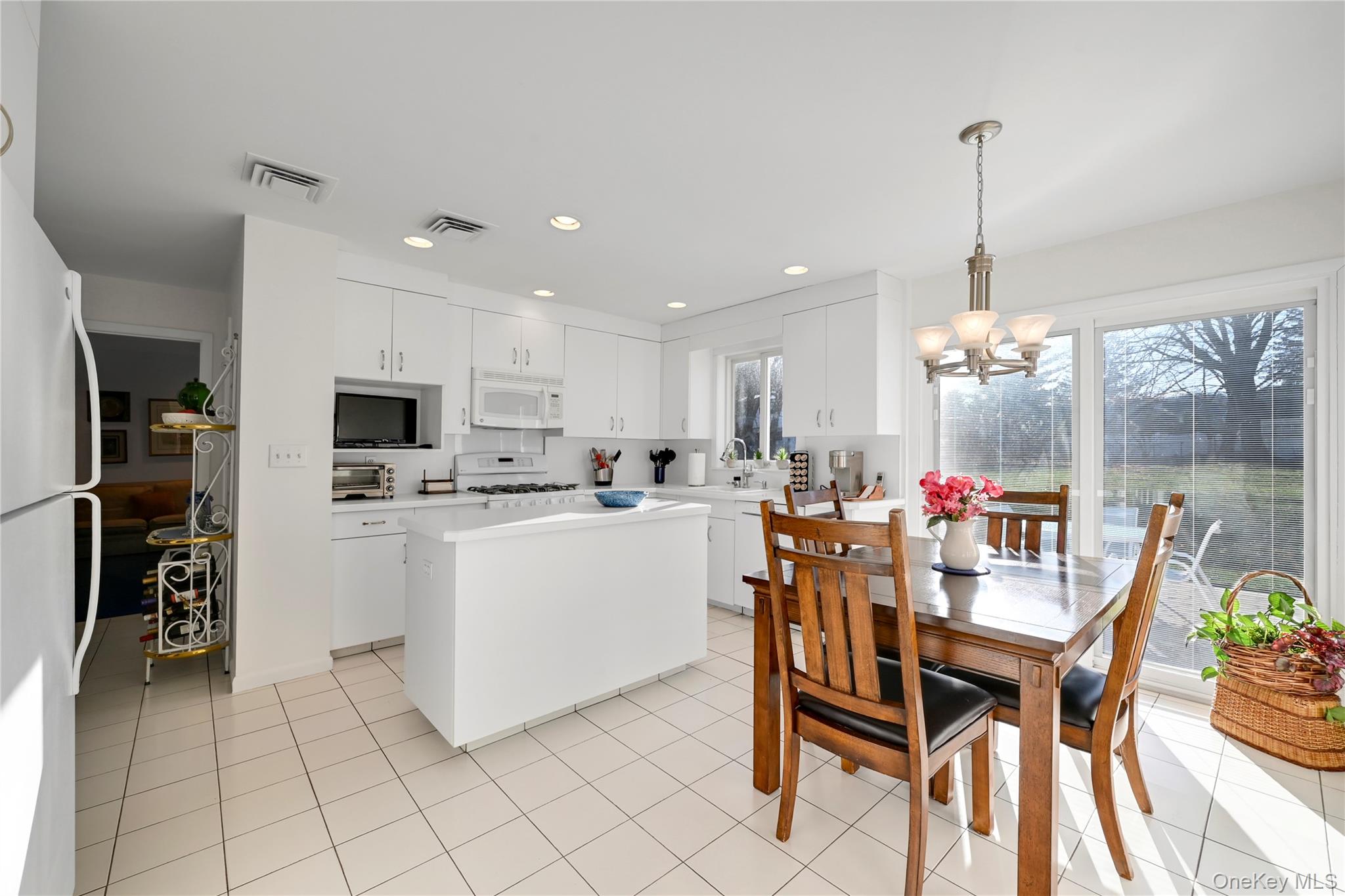 #6 photo, 8 Jennifer Drive, New City , NY 10956