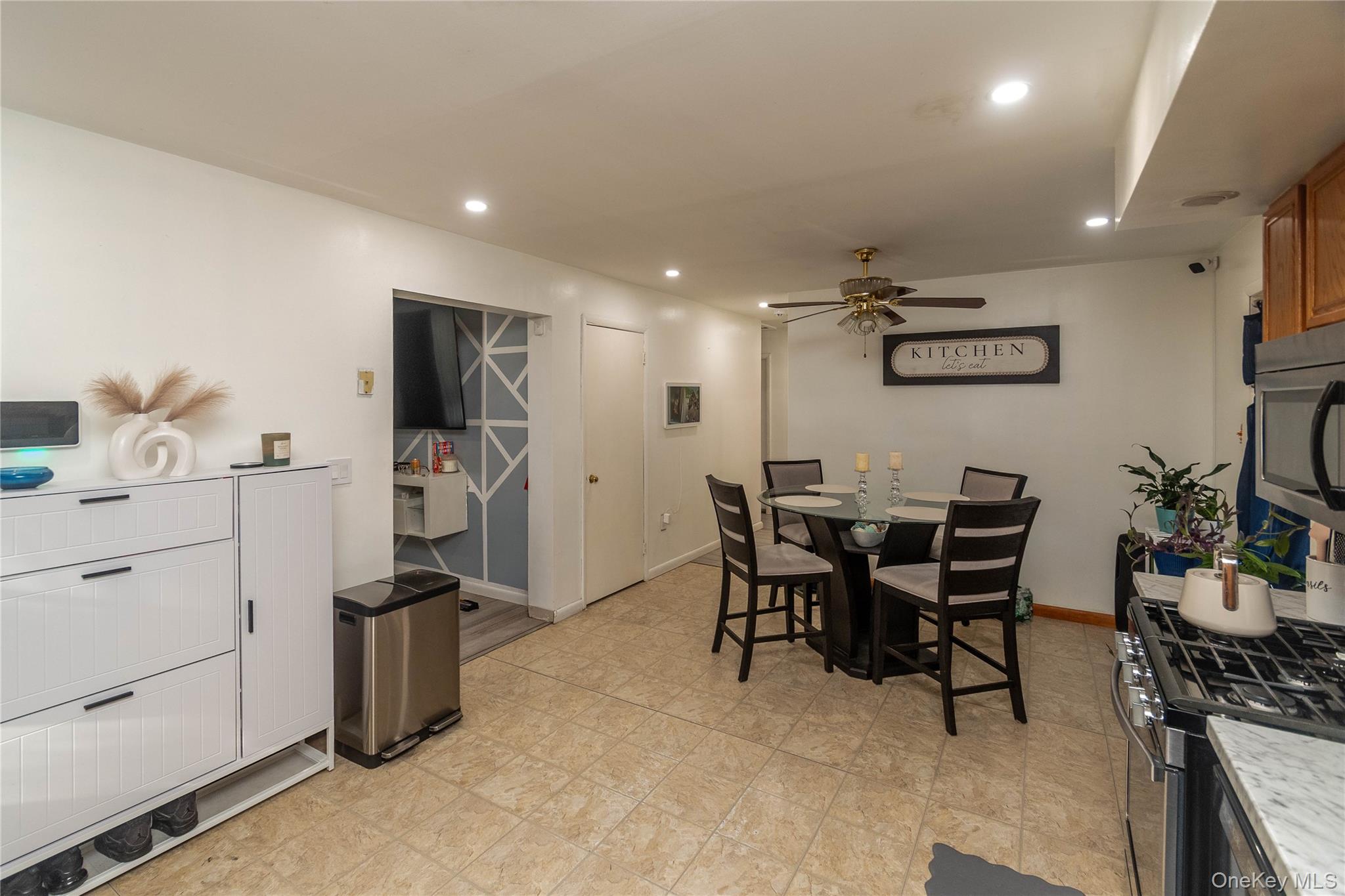 #16 photo, 8 Fourth Street, Godeffroy , NY 12729