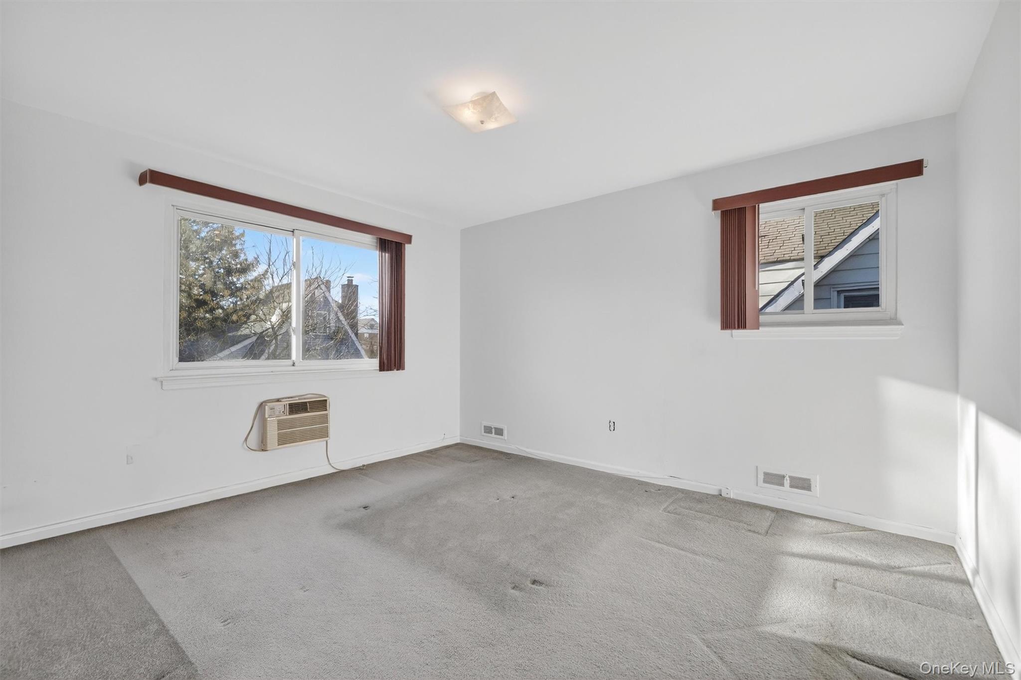 #13 photo, 725 Logan Avenue, ব্রঙ্কস Bronx , NY 10465