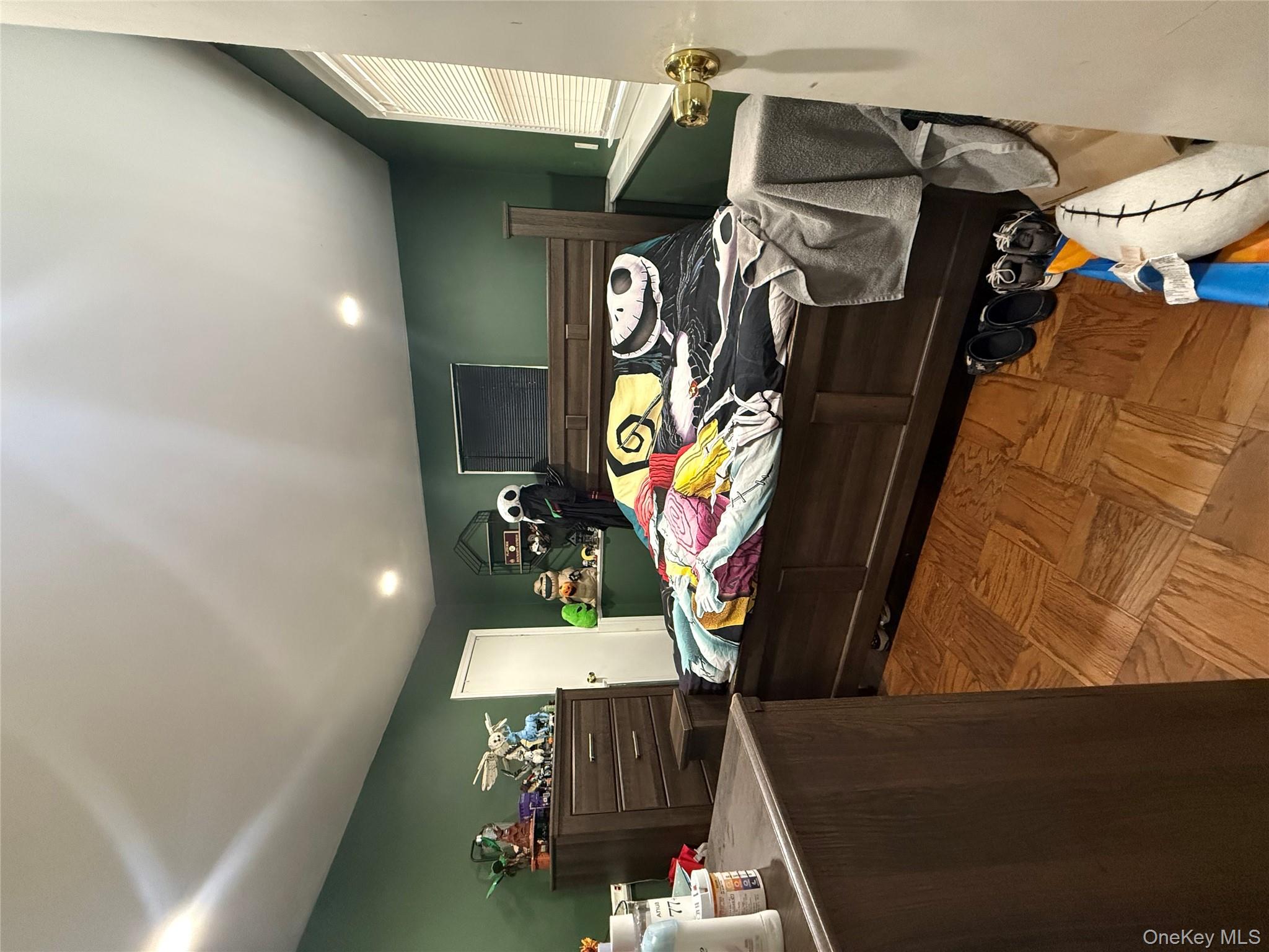 #16 photo, 31 E Vincent Street, Elmsford , NY 10523