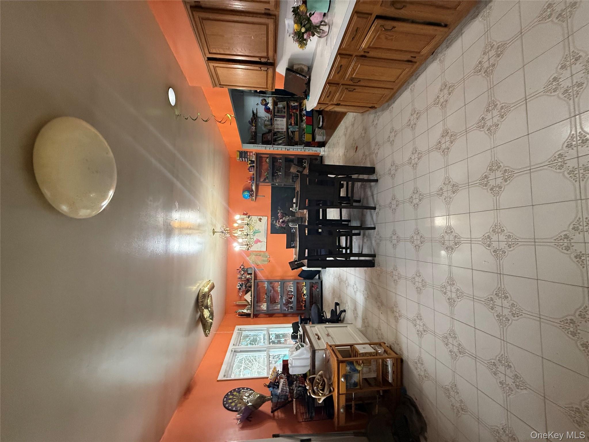 #4 photo, 31 E Vincent Street, Elmsford , NY 10523