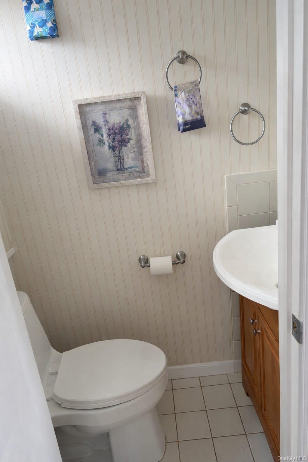 #13 photo, 5 Joy Road, Саффолк ‖ Selden , NY 11784