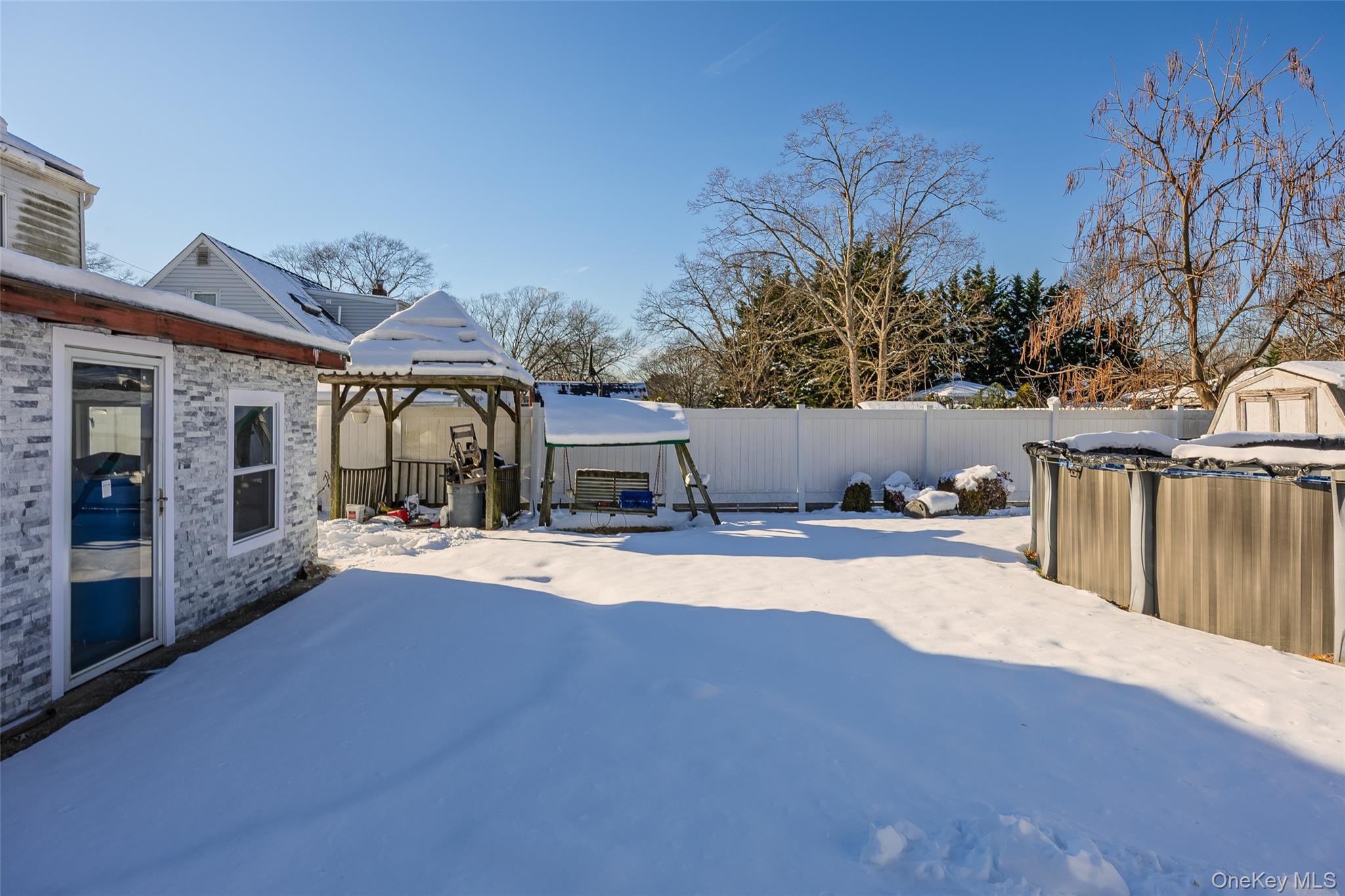 #7 photo, 5 Joy Road, Саффолк ‖ Selden , NY 11784