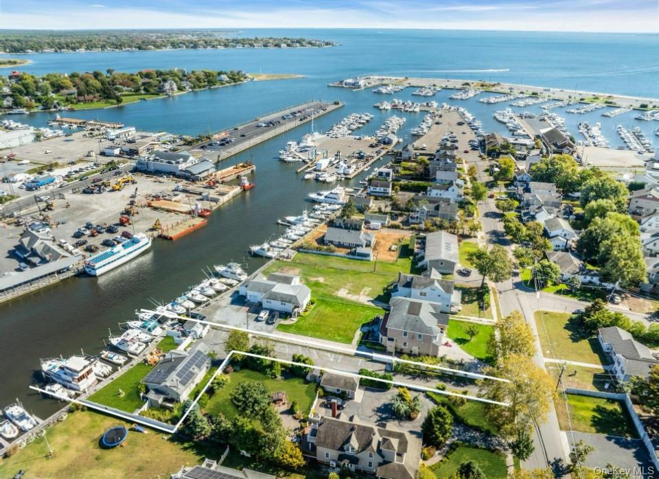 #1 photo, 97 Ocean Avenue, Bay Shore , NY 11706