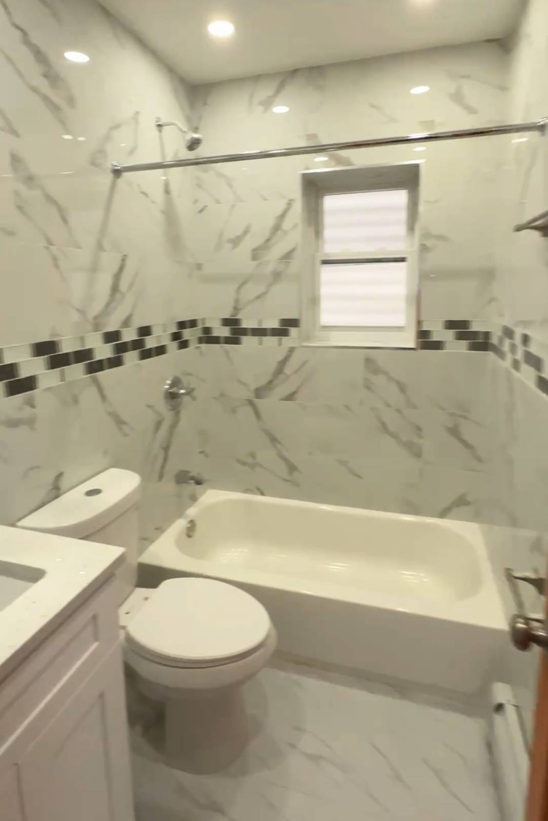 #3 photo, 1805 Gleason Ave, #2, East Bronx , NY 10472