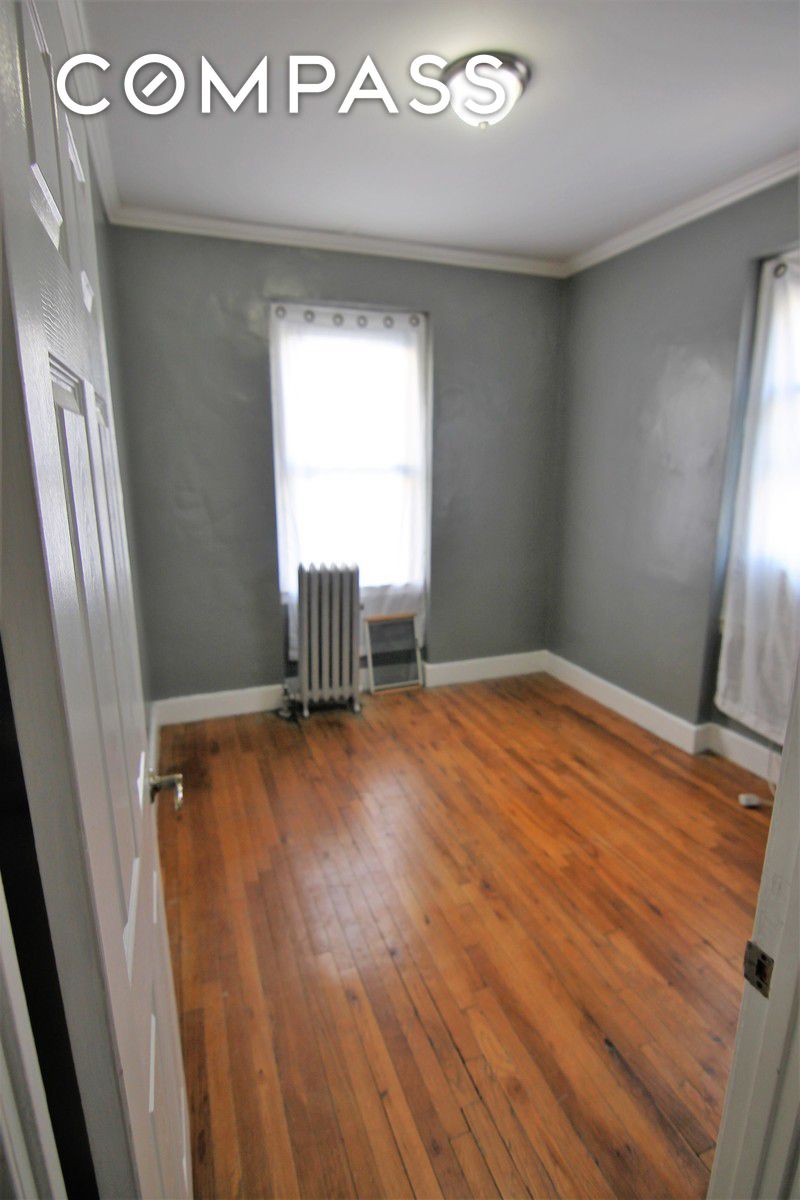 #8 photo, Astoria, কুইন্‌স Astoria , NY 11105