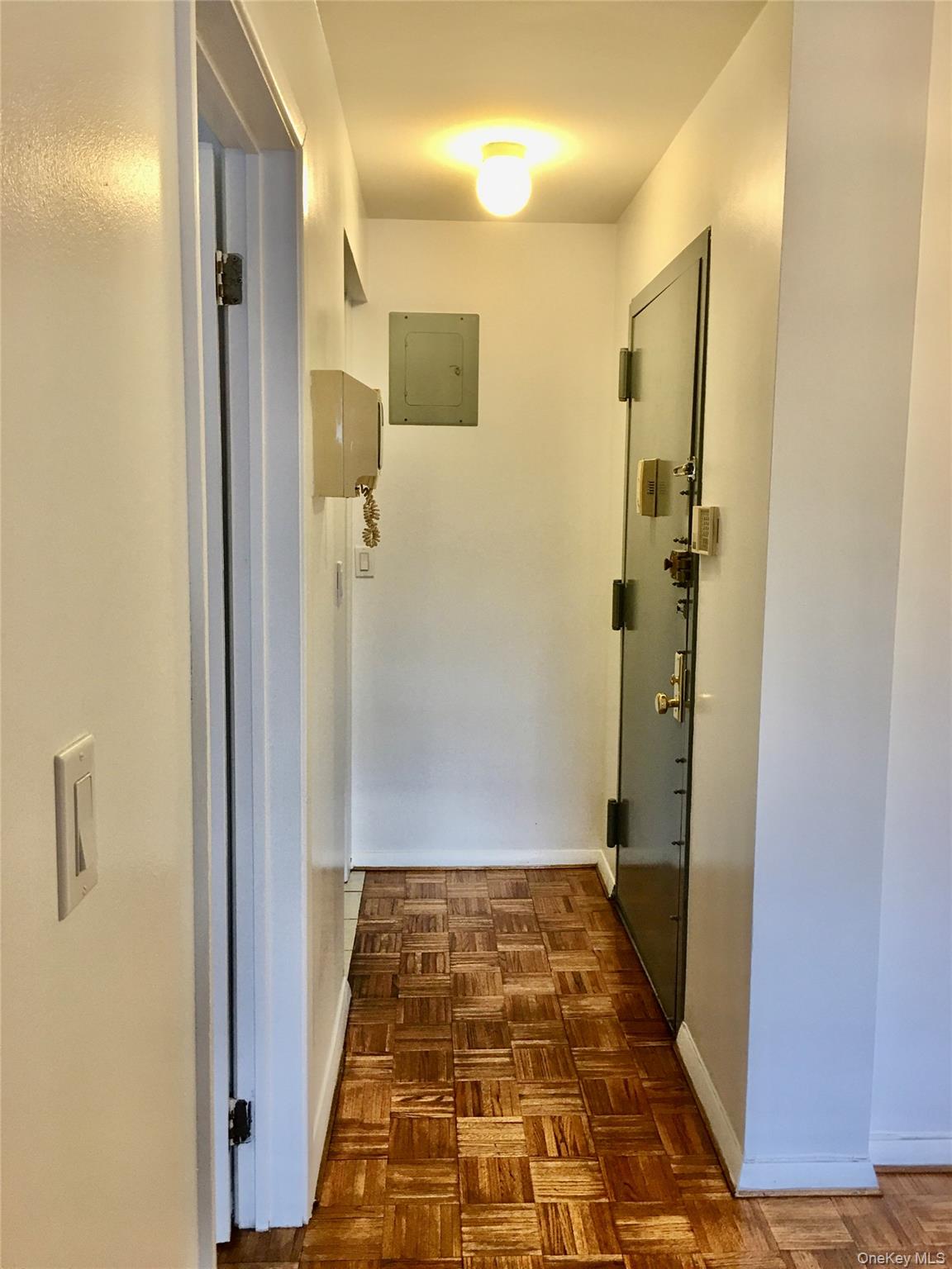 #4 photo, 68-03 41st Avenue, Woodside , NY 11377