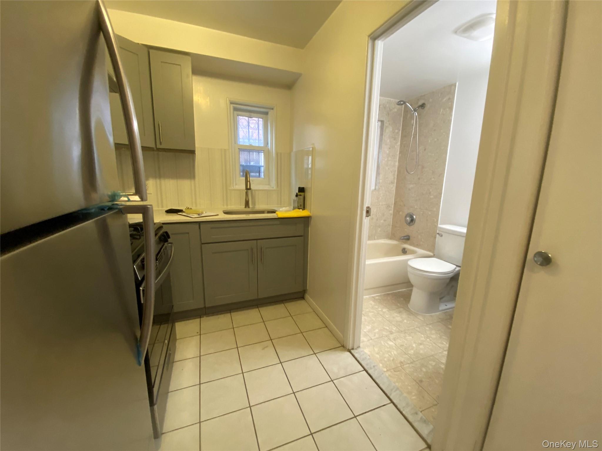 #8 photo, 68-03 41st Avenue, Woodside , NY 11377