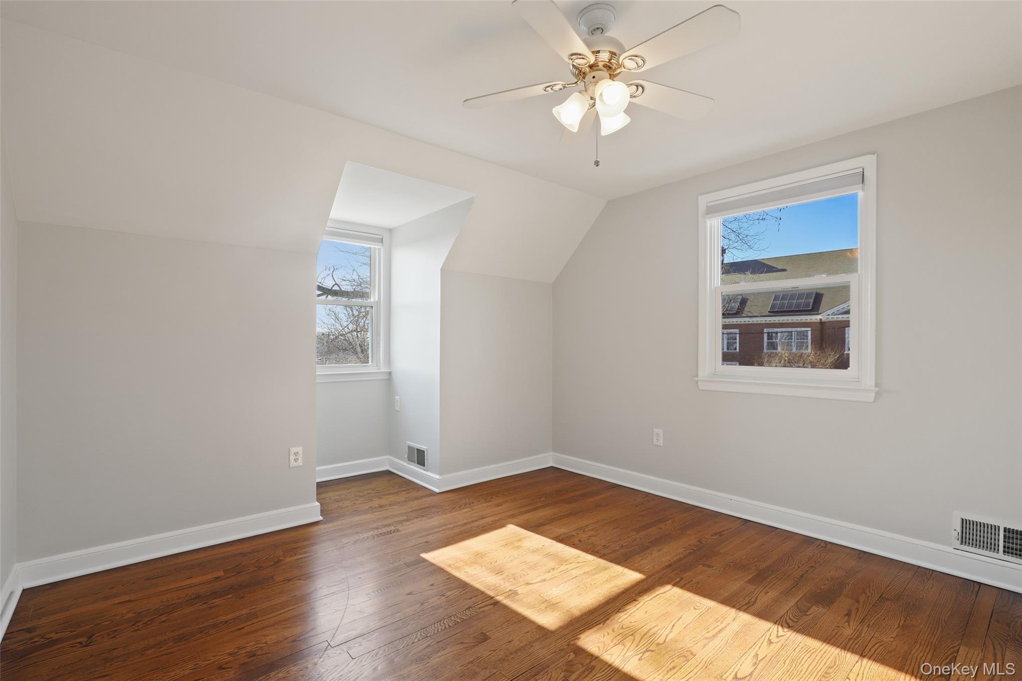 #13 photo, 3 Oakridge Drive, Port Chester , NY 10573