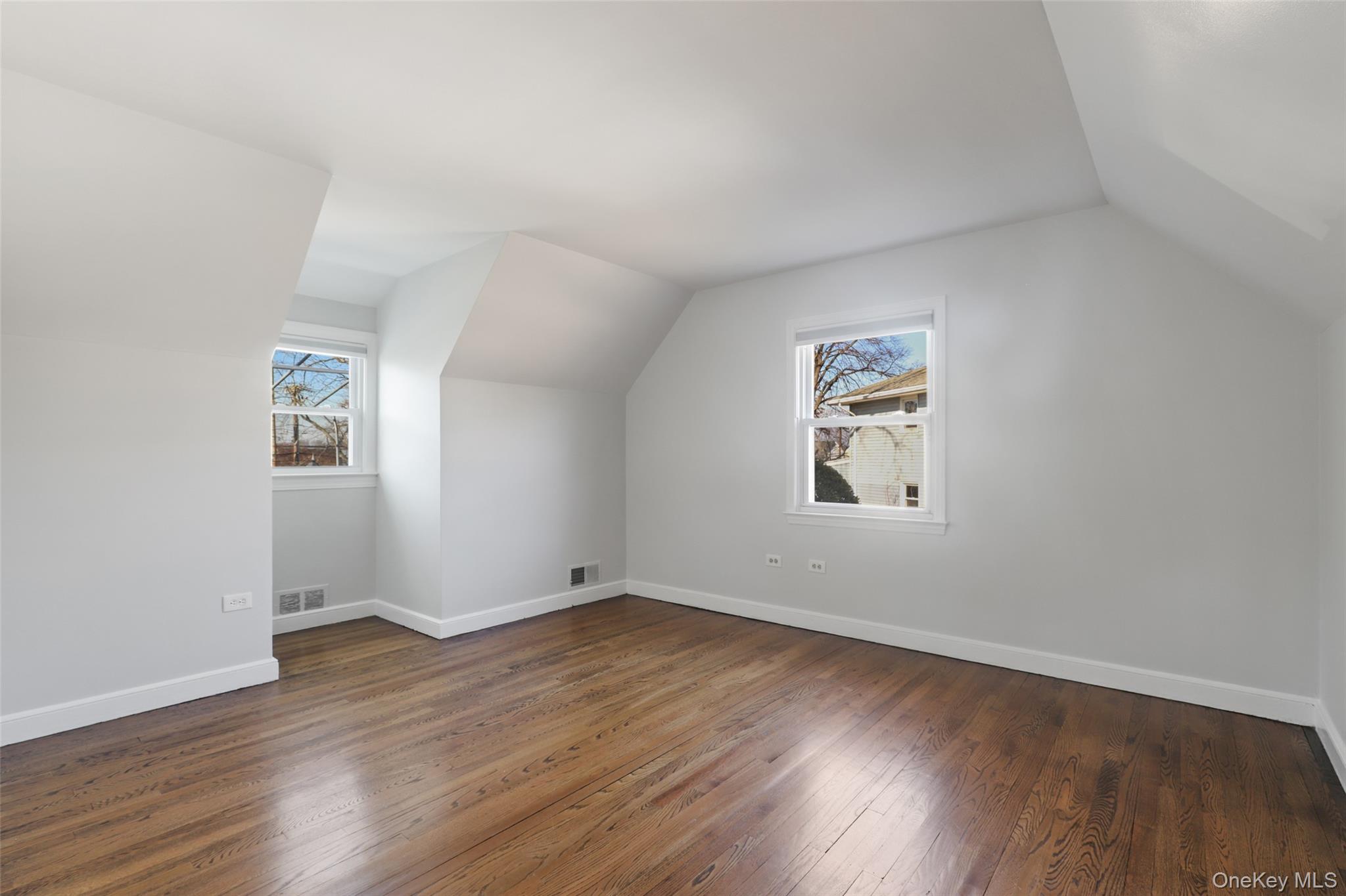 #9 photo, 3 Oakridge Drive, Port Chester , NY 10573