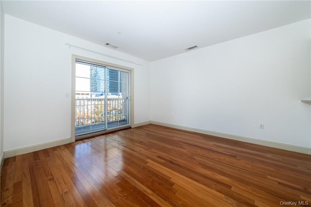 #6 photo, 543 Main Street, New Rochelle , NY 10801