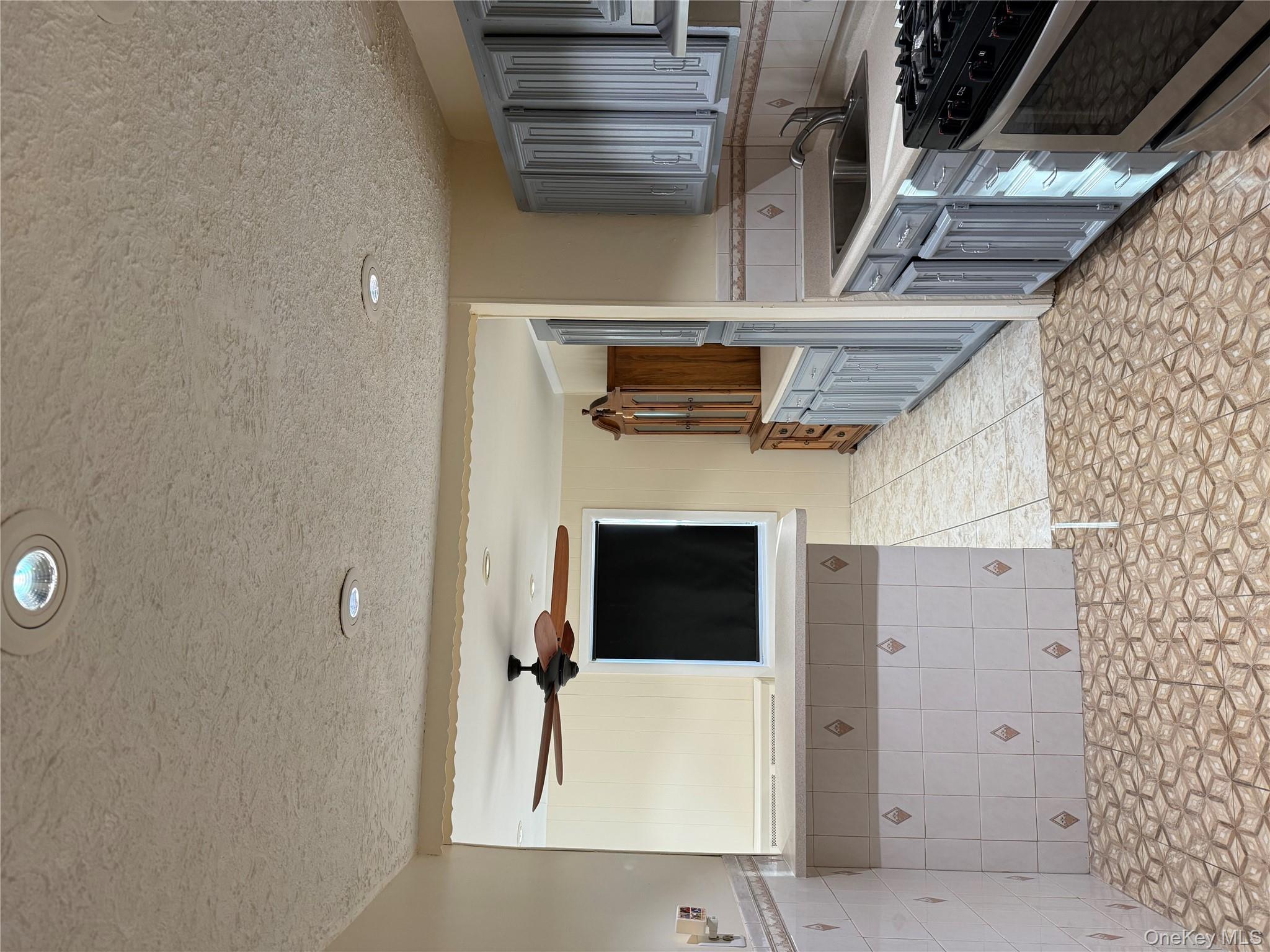 #4 photo, 101 Buena Vista Avenue, Yonkers , NY 10701