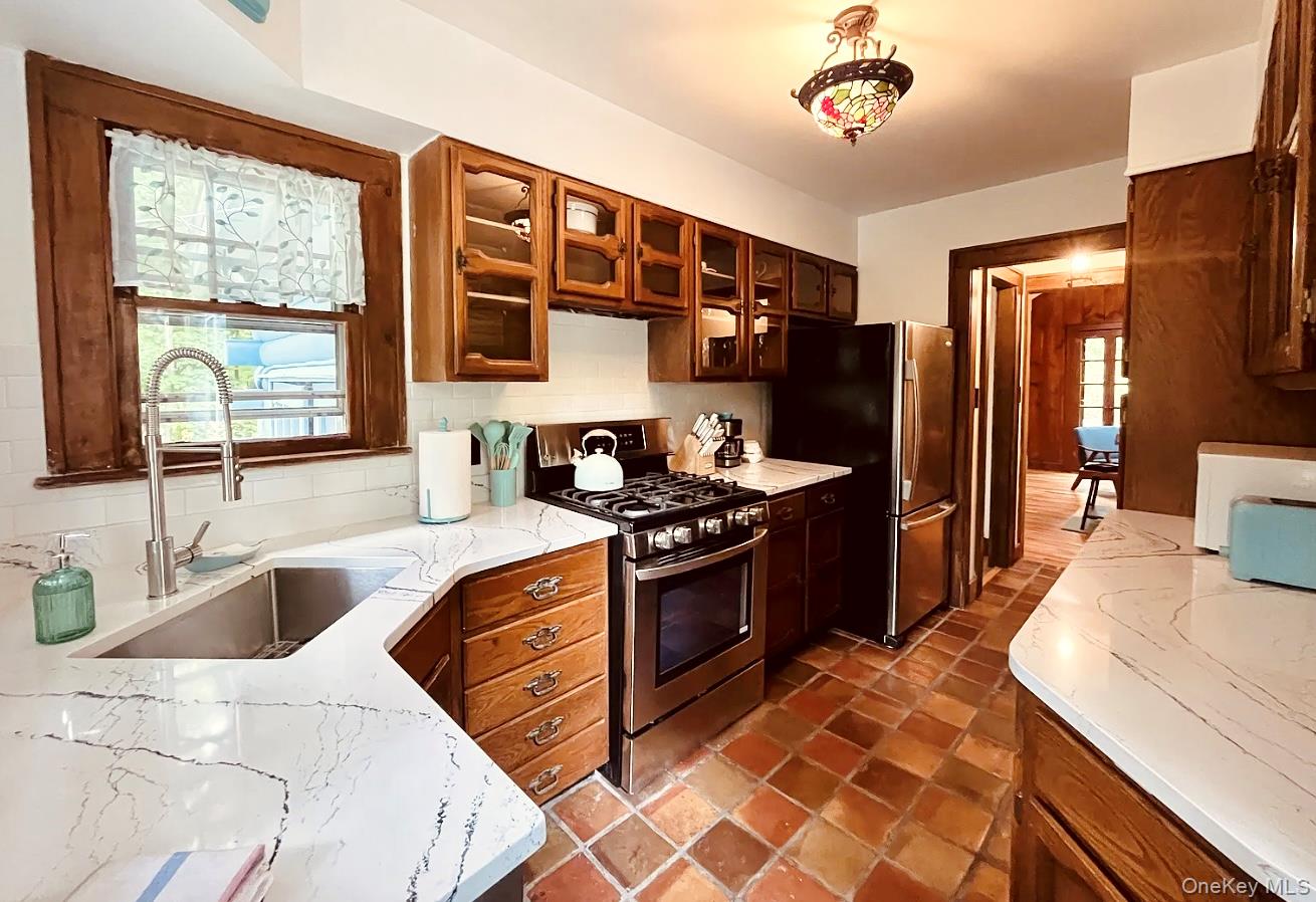 #2 photo, 15 Locust Drive, Cold Spring , NY 10516