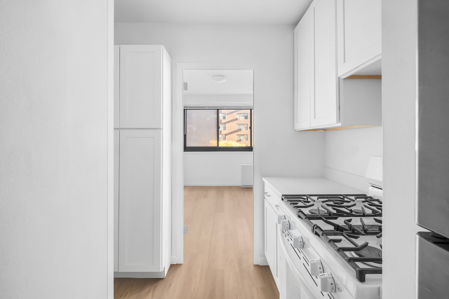 #7 photo, 1725 YORK Avenue, Yorkville , NY 10128